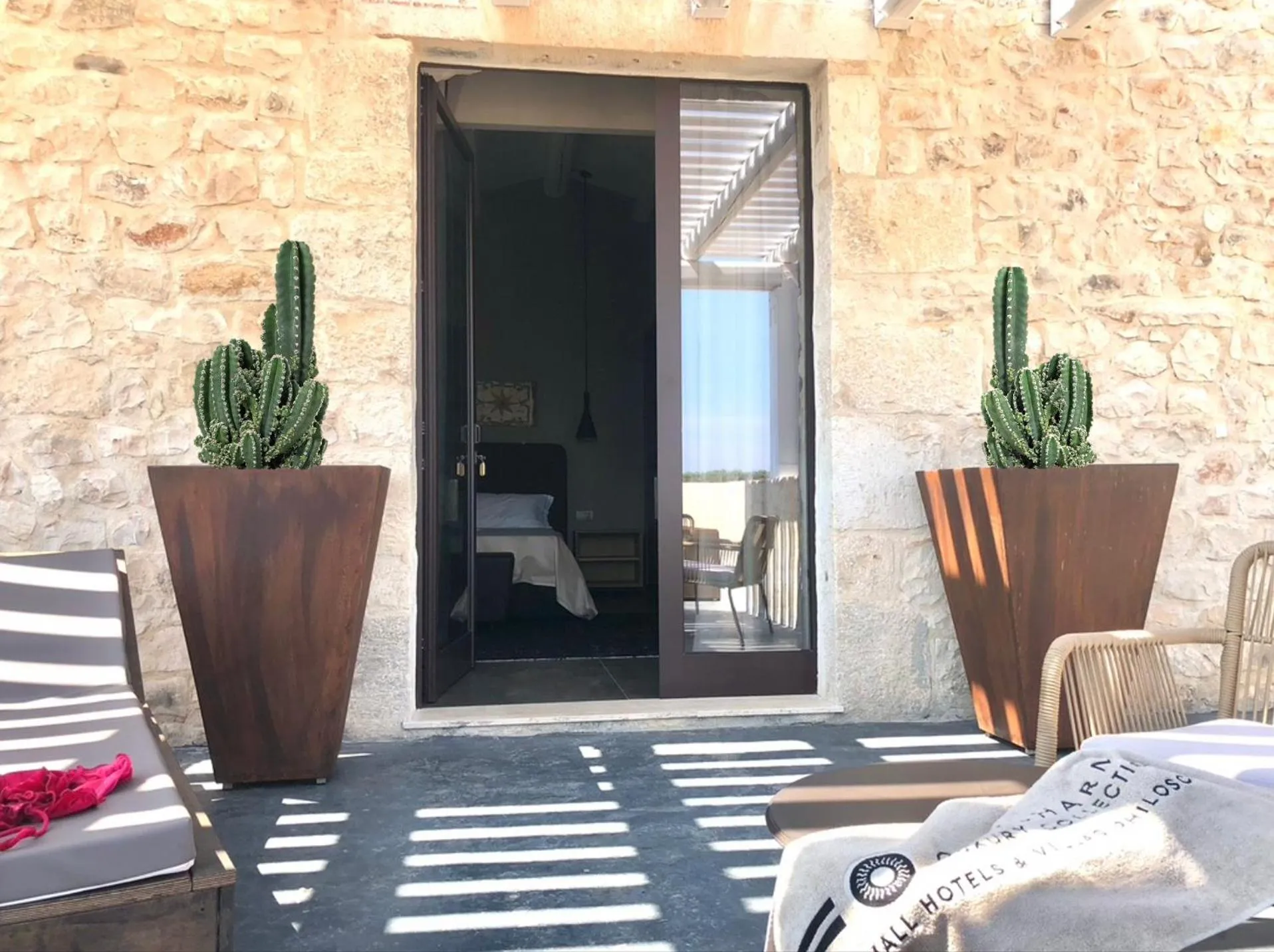 Property building in Pietra d'Acqua Resort & Spa by Geocharme