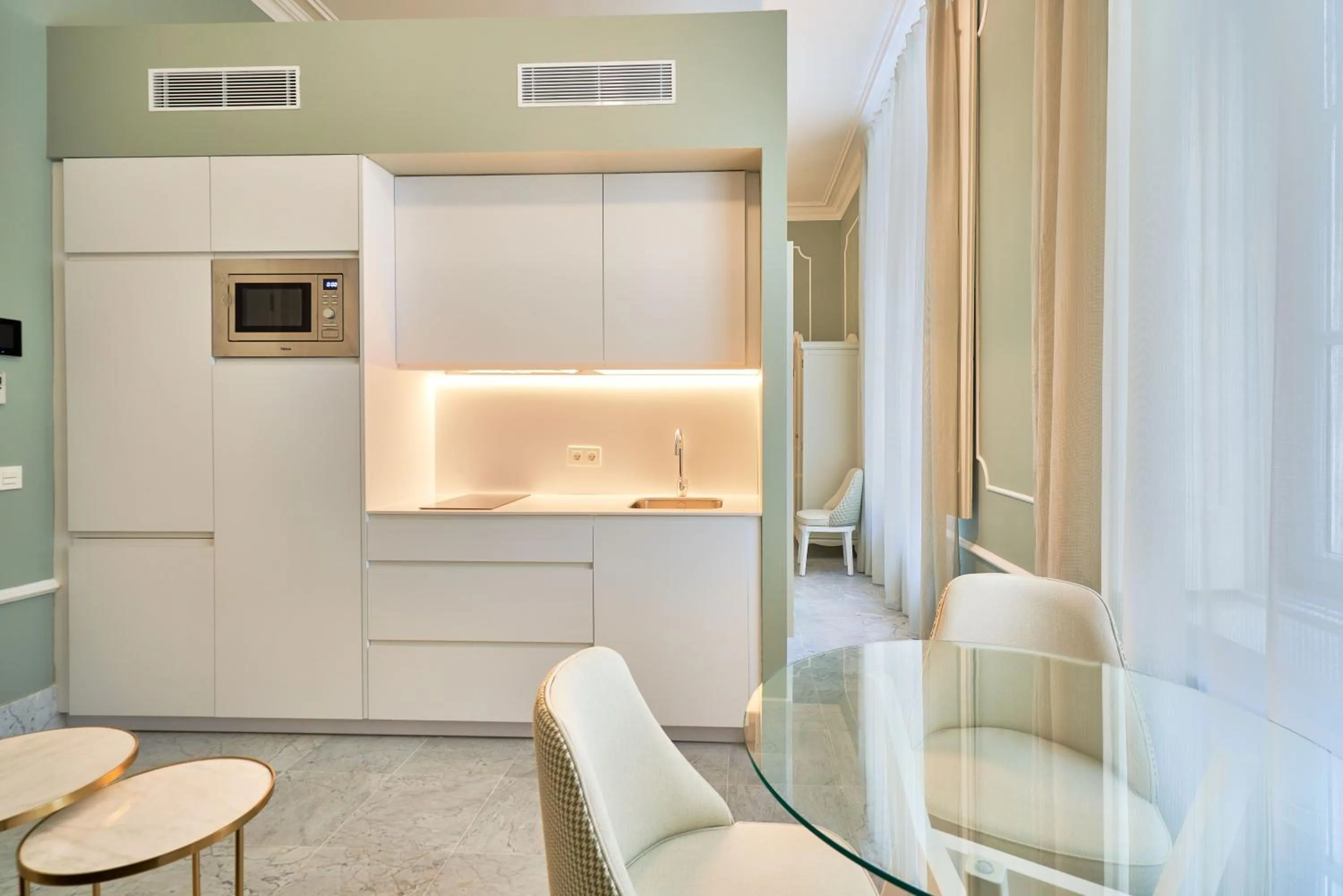 Kitchen or kitchenette in Tandem Palacio Veedor de Galeras Suites