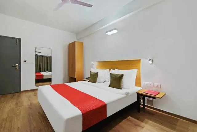 Bed in Kanak Beacon Hotel - Ashram Road Ahmedabad