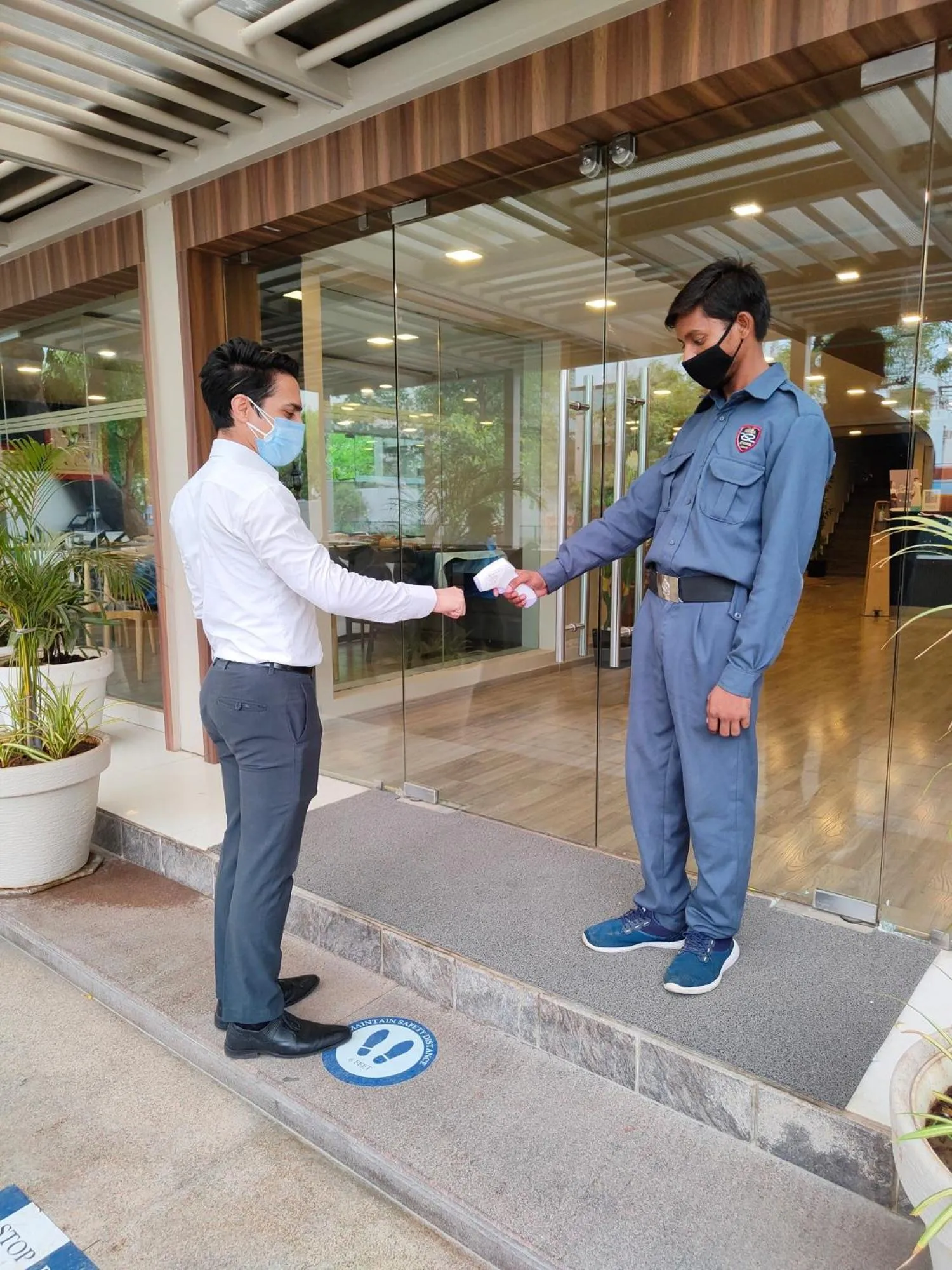 Property building in Kanak Beacon Hotel - Ashram Road Ahmedabad