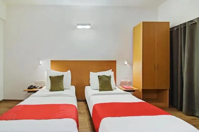 Bed in Kanak Beacon Hotel - Ashram Road Ahmedabad