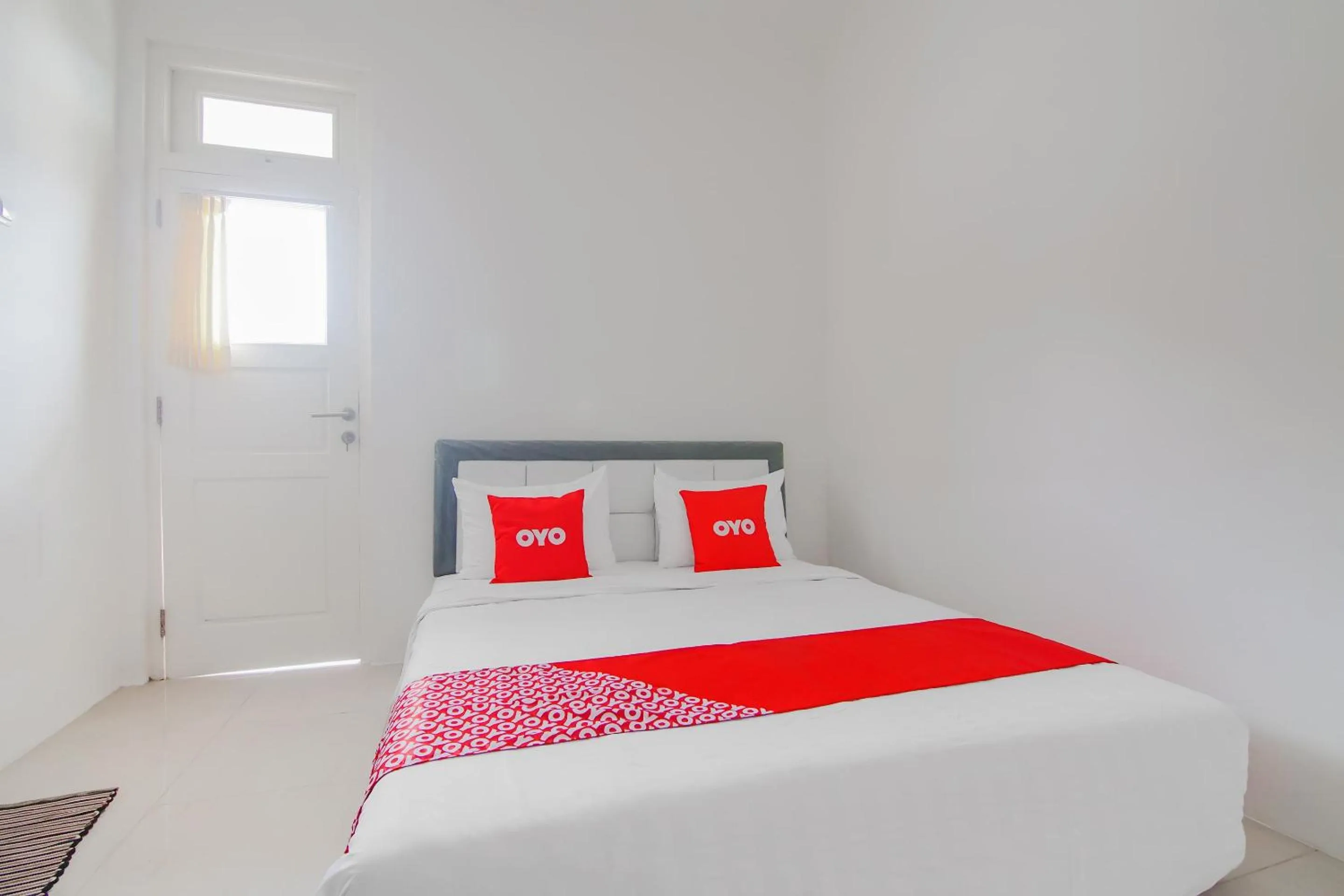 Bedroom, Bed in Capital O 90342 Kemang Garden