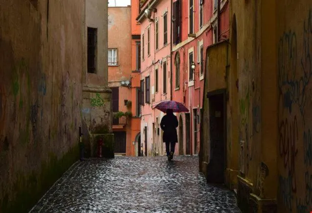 Evening entertainment in Ambramarina B&B