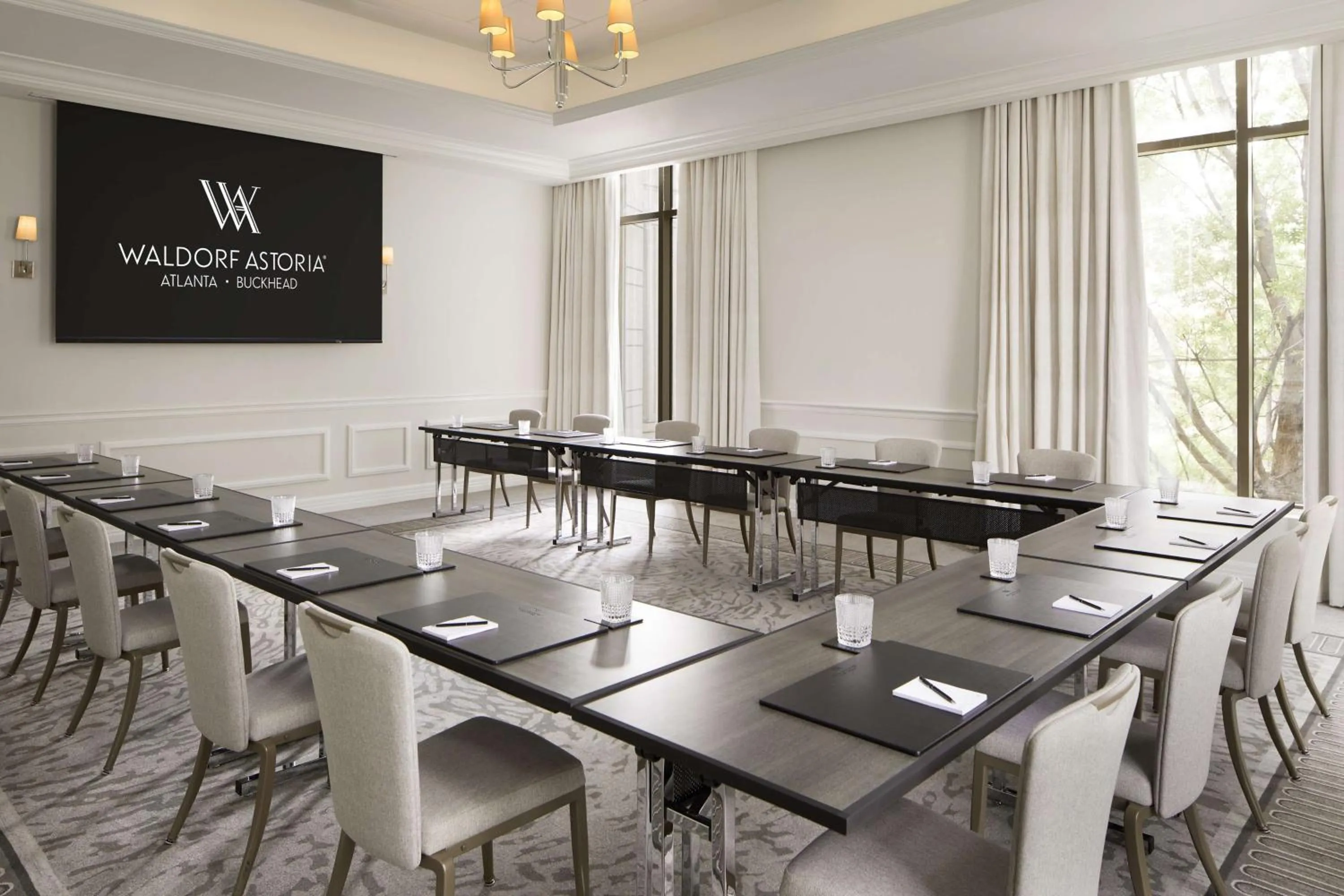 Meeting/conference room in Waldorf Astoria Atlanta Buckhead