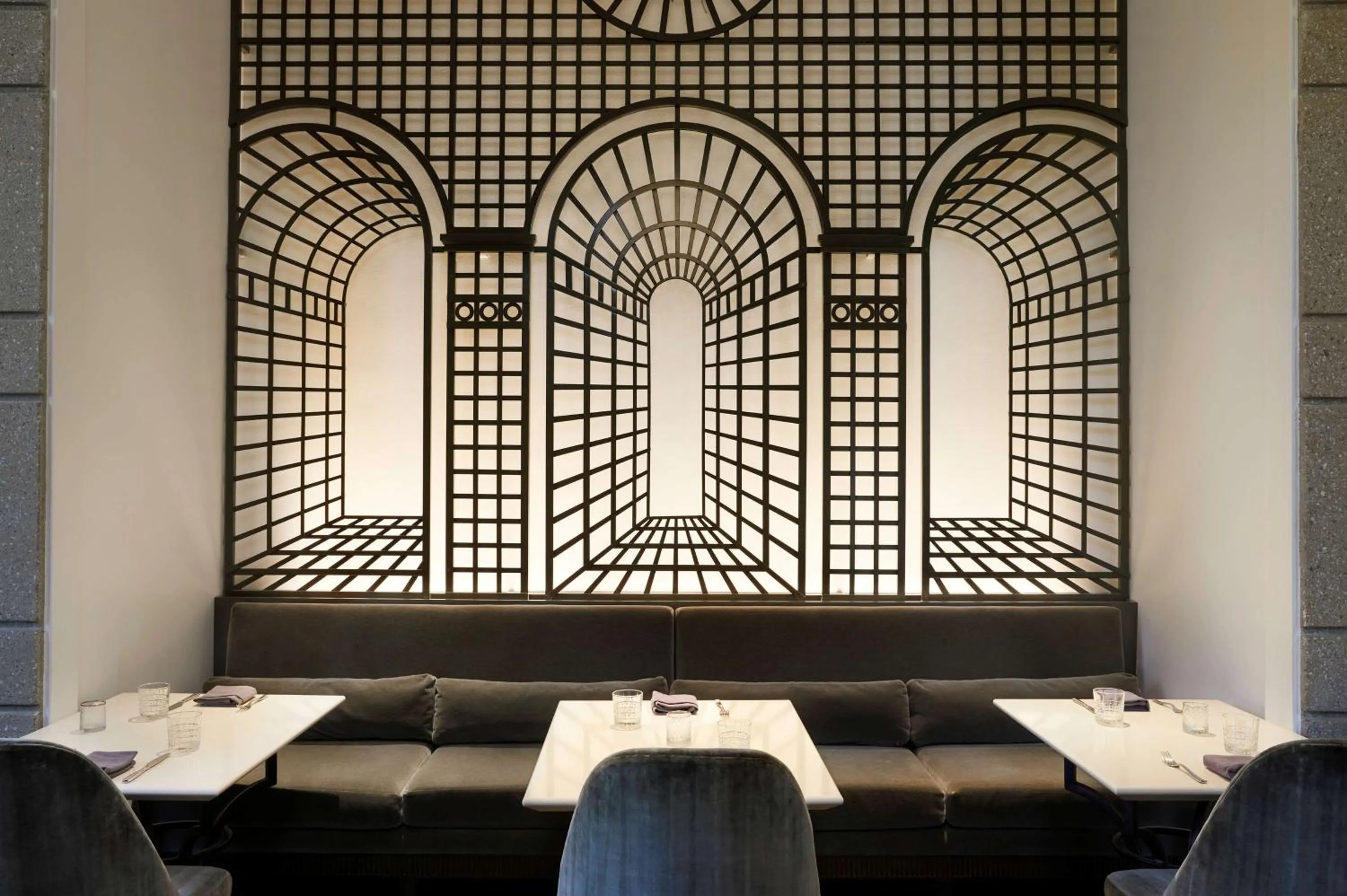 Restaurant/places to eat in Waldorf Astoria Atlanta Buckhead