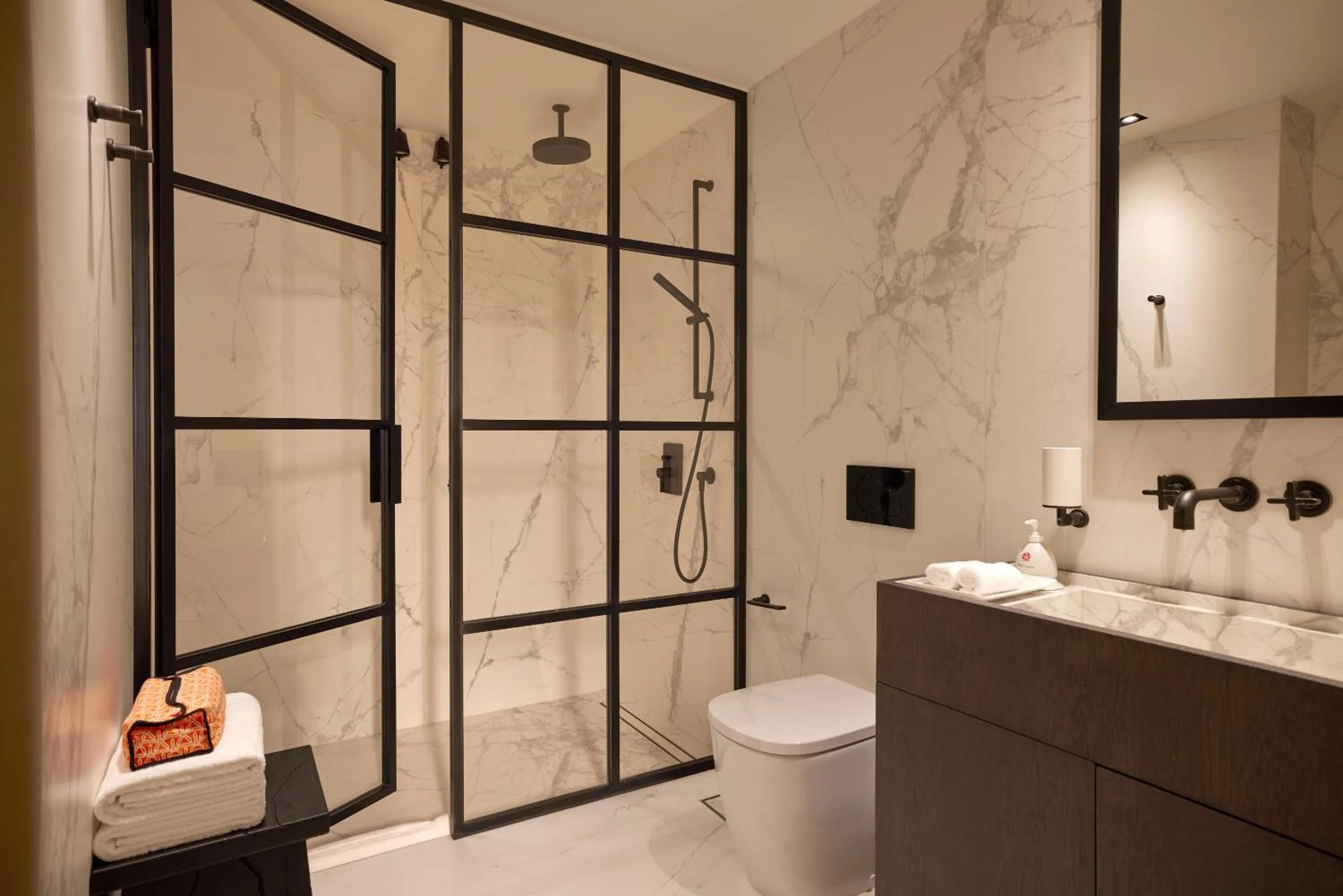 Shower in Angsana Corfu Resort & Spa