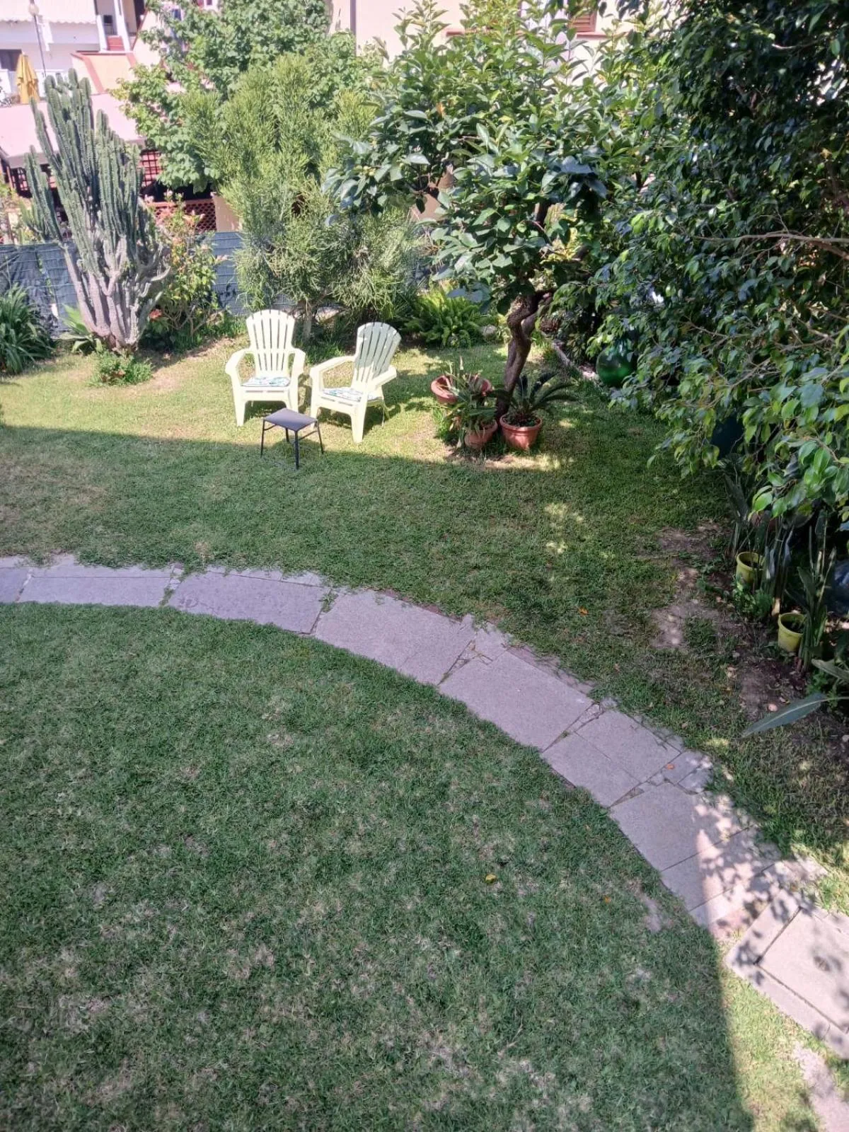 Garden view in B&B Kamalei Tropea