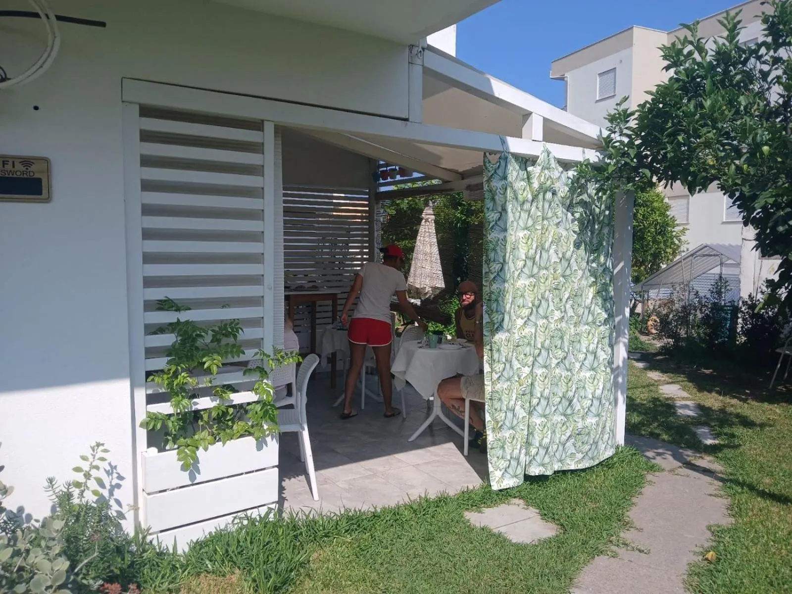 Patio in B&B Kamalei Tropea