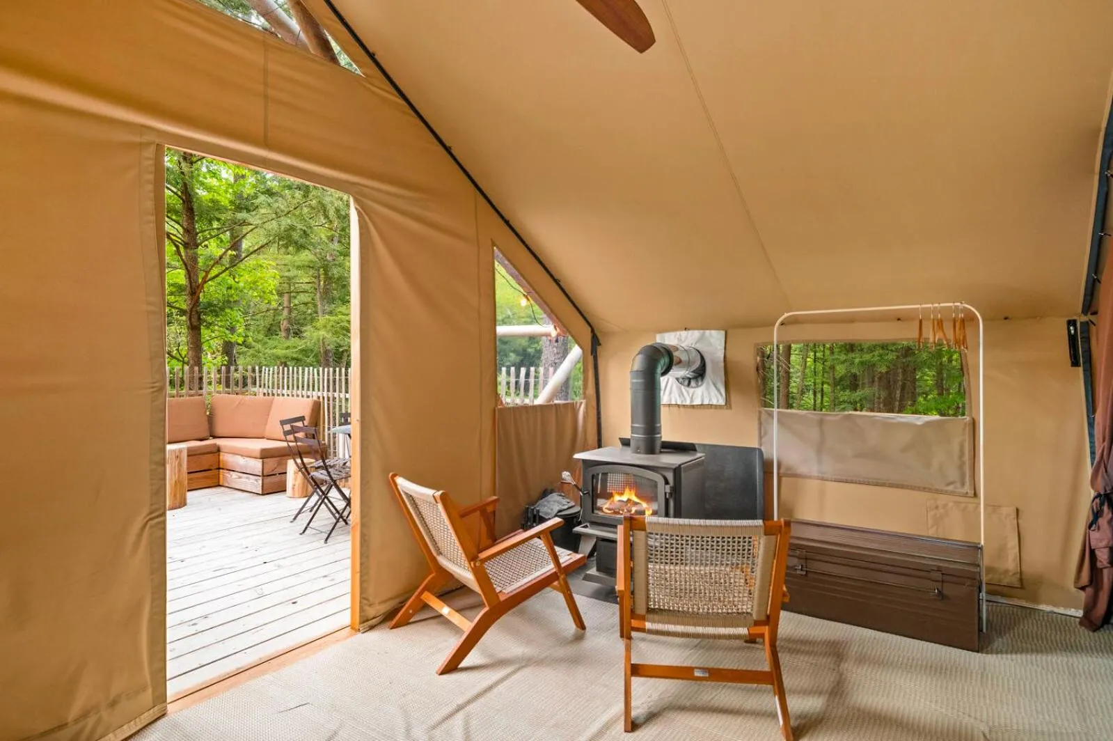 Huttopia Lake George - Adirondacks