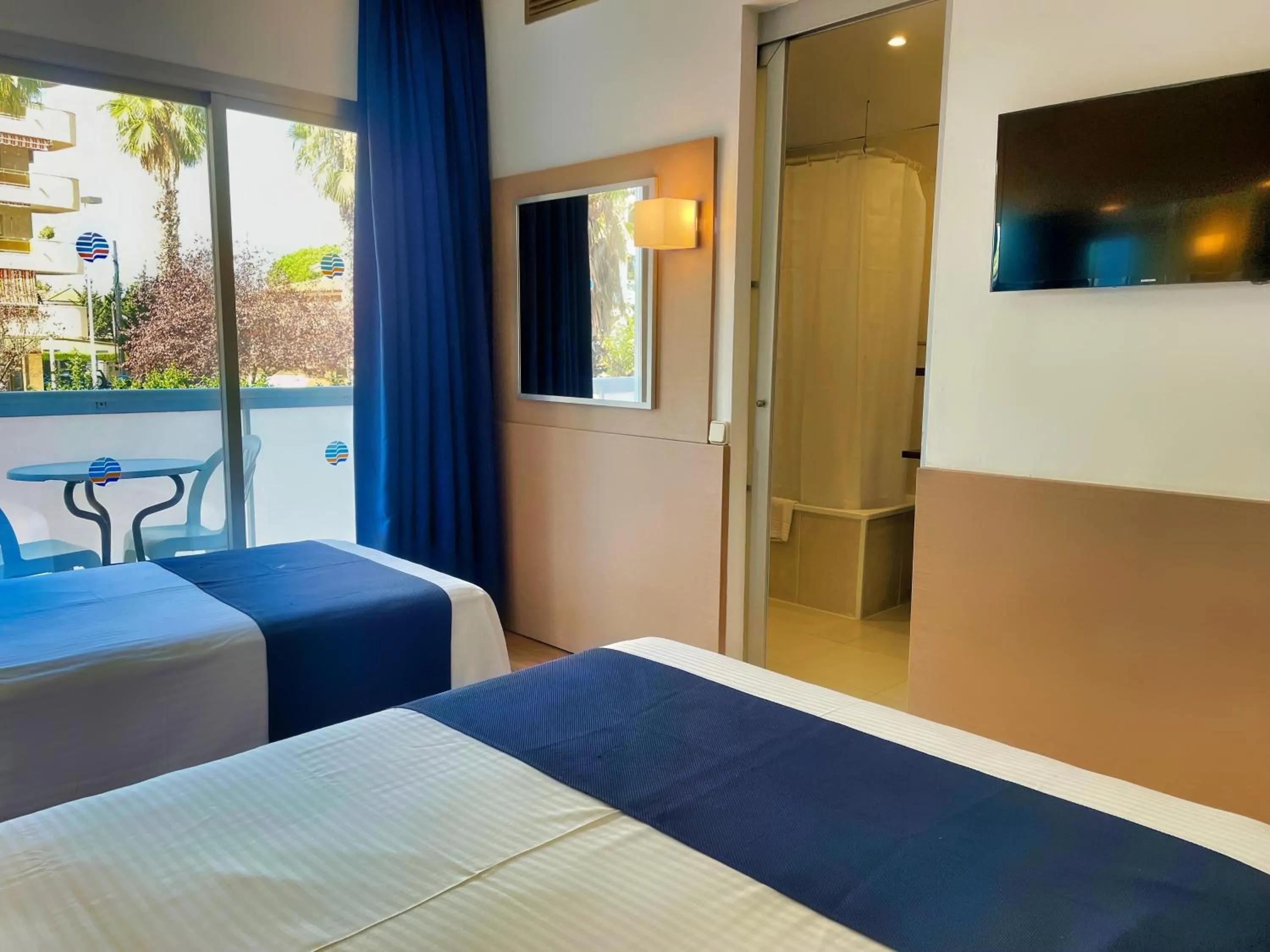 Bed in Hotel Villamarina Club