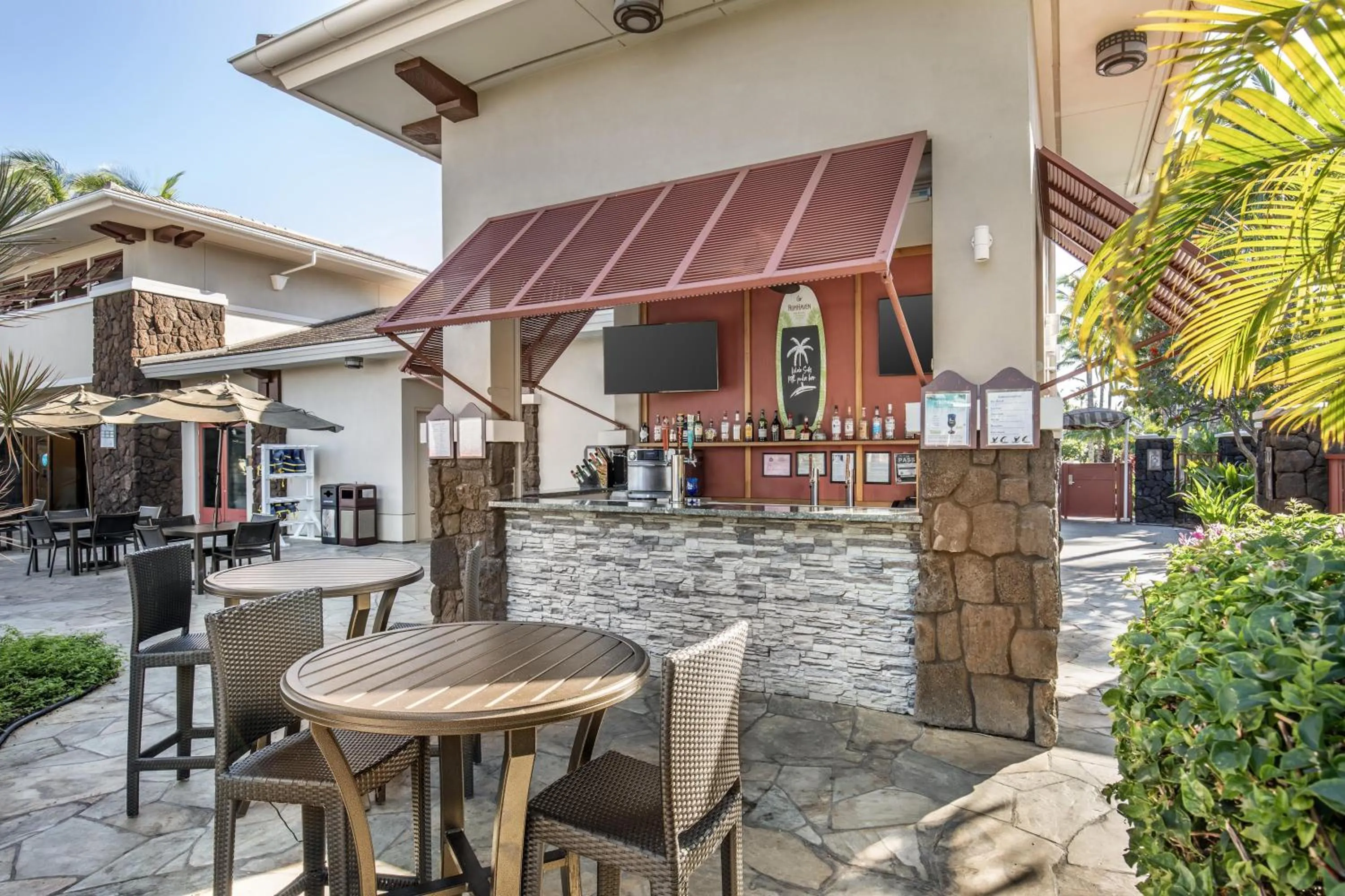 Lounge or bar in Hilton Grand Vacations Club Kohala Suites Waikoloa