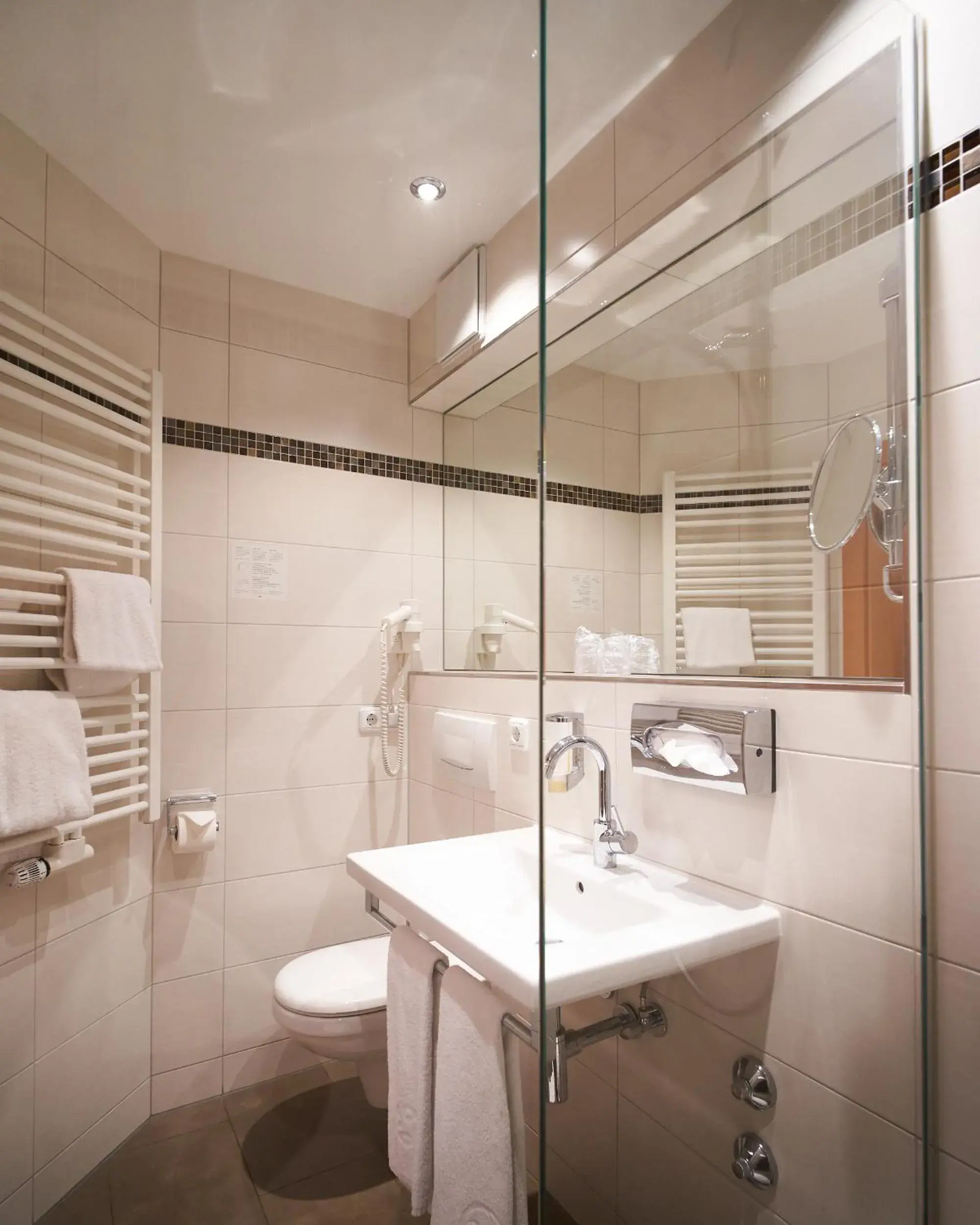 Deluxe Double Room - single occupancy in Hotel Restaurant Erber Deluxe Double Room - single occupancy in Hotel Restaurant Erber