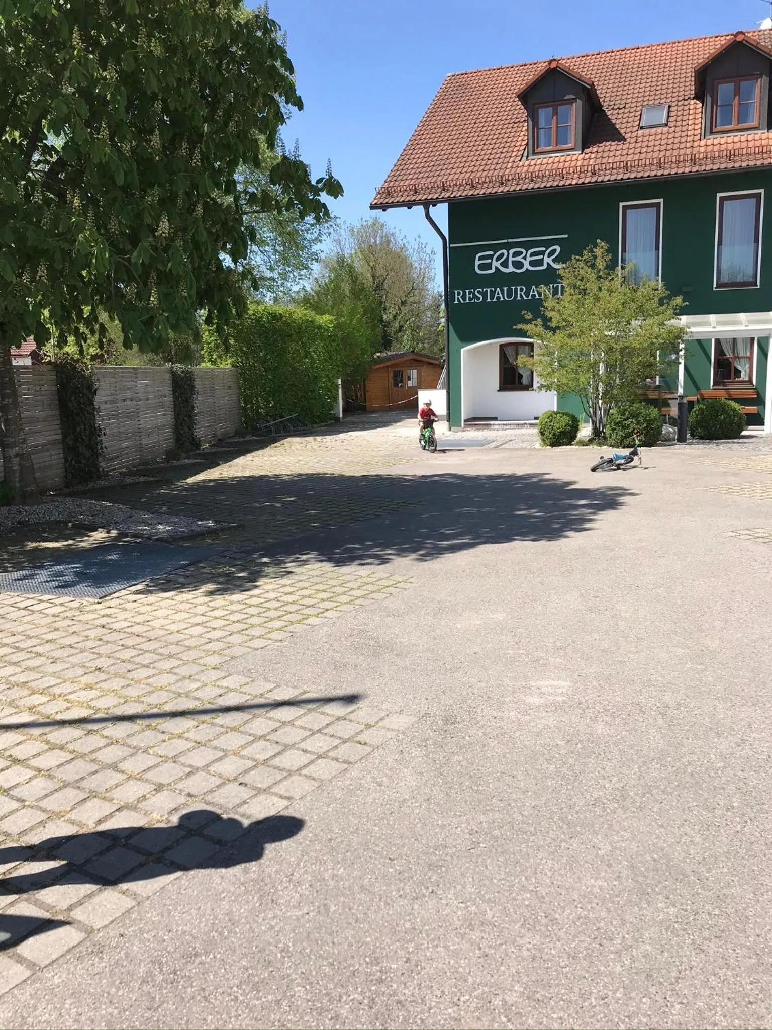 Property building in Hotel Restaurant Erber