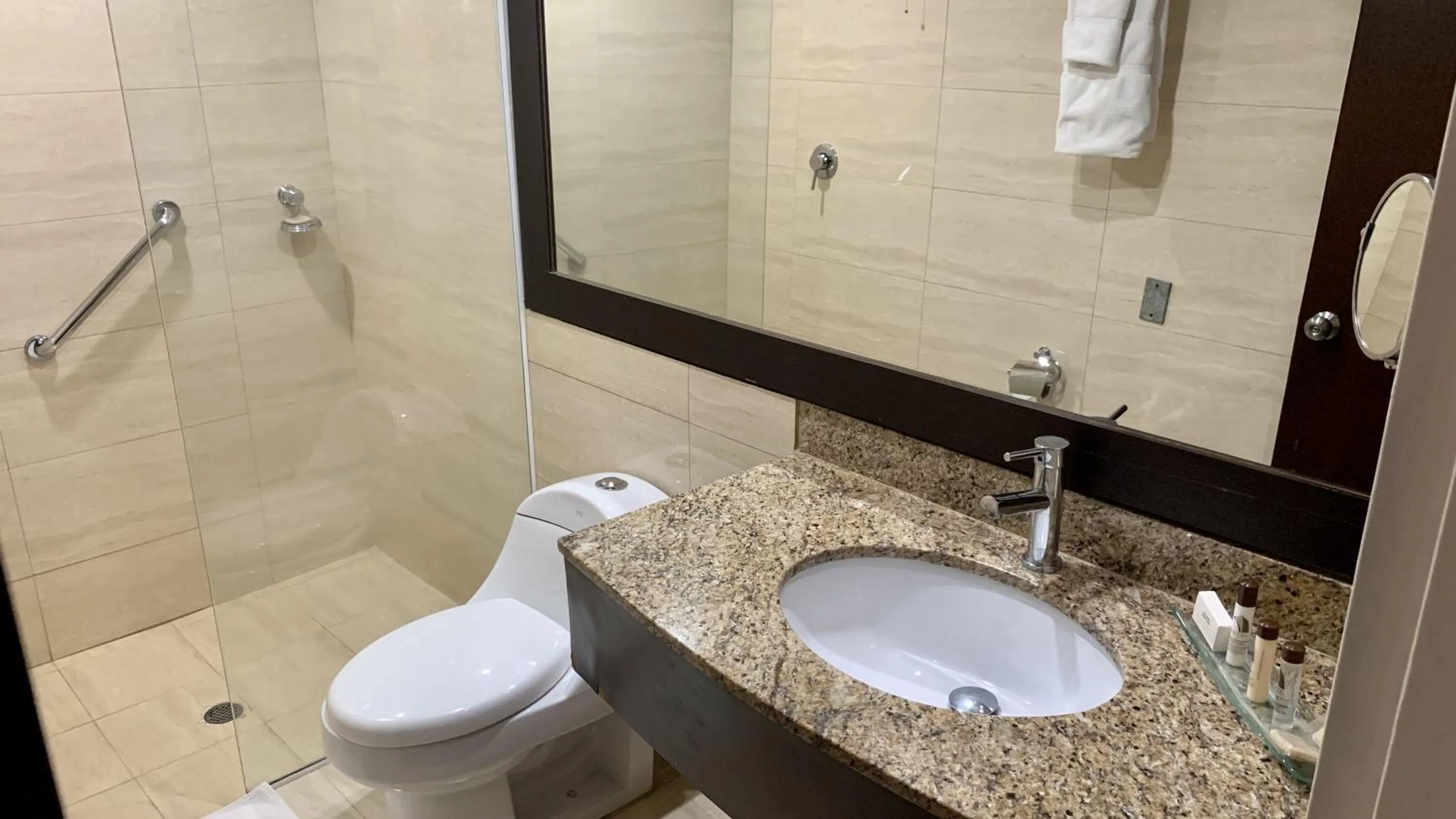 Bathroom in HOTEL CHACAO SUITES