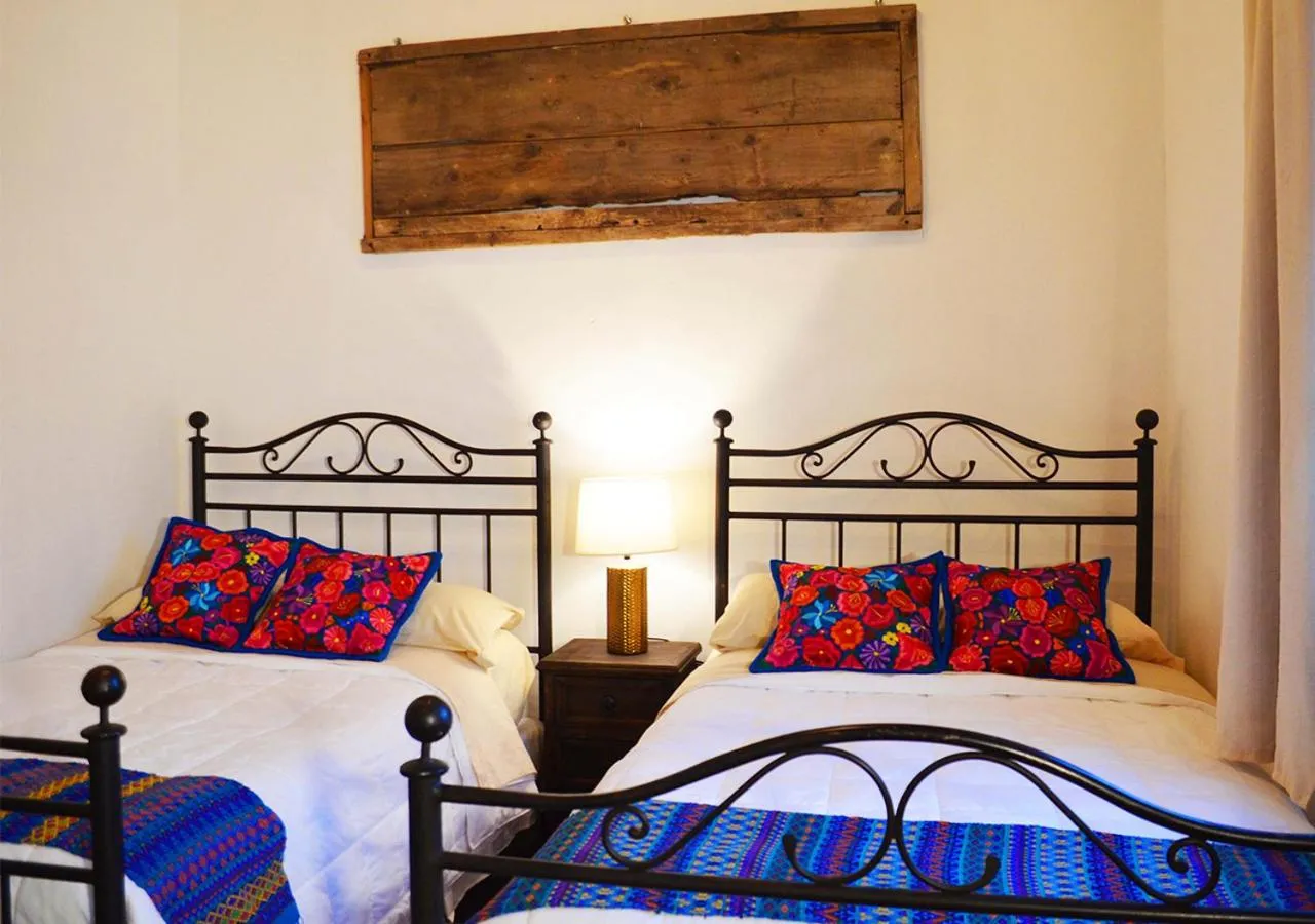 View (from property/room), Bed in Luna Maya Antigua