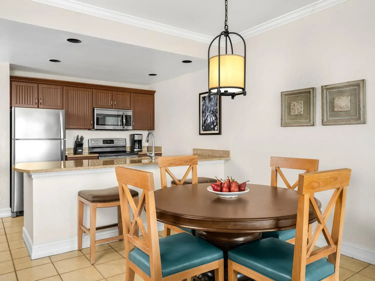 One-Bedroom Suite in Hyatt Vacation Club at Coconut Cove One-Bedroom Suite in Hyatt Vacation Club at Coconut Cove