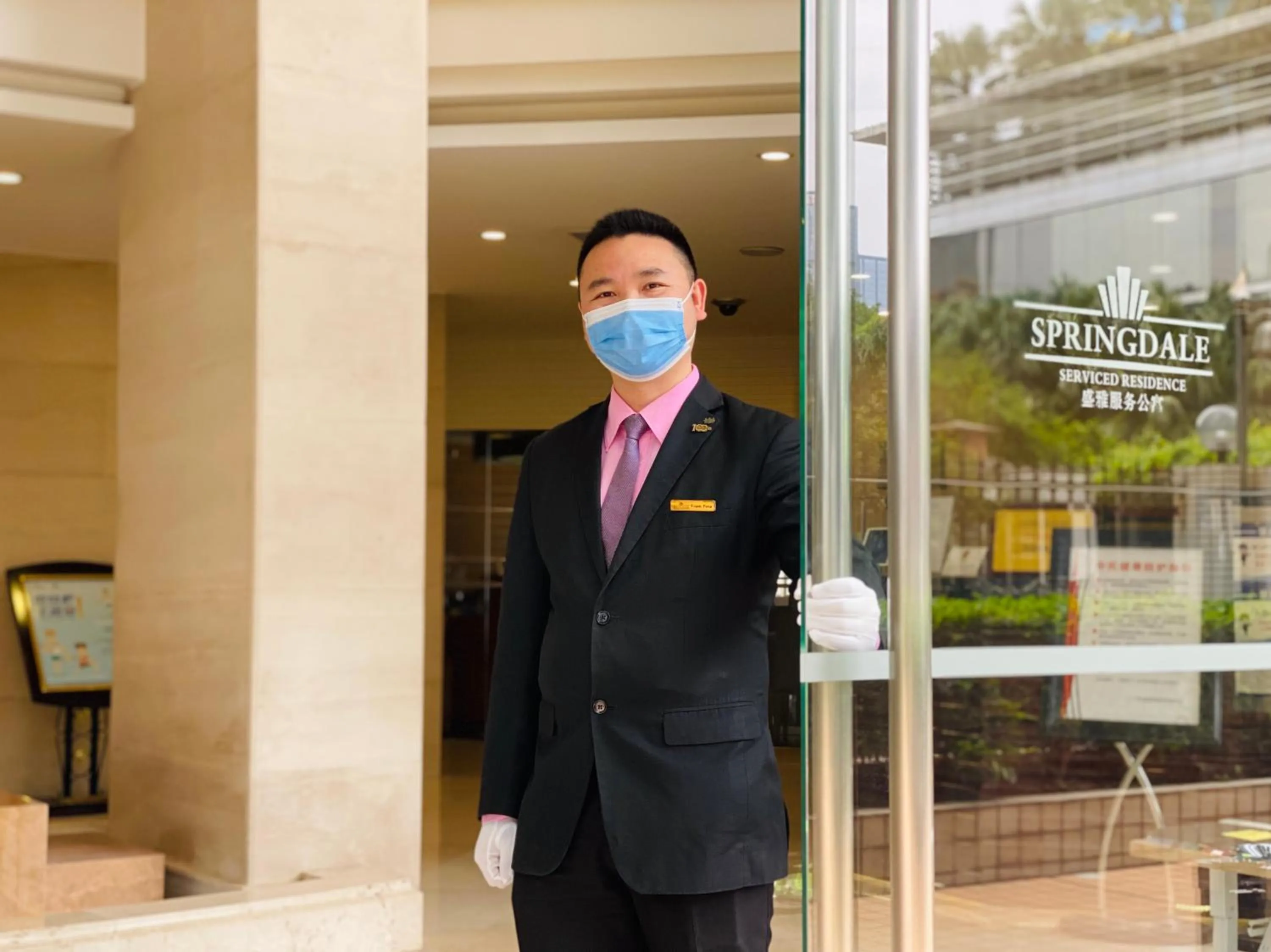 Staff in Springdale Serviced Residence Guangzhou