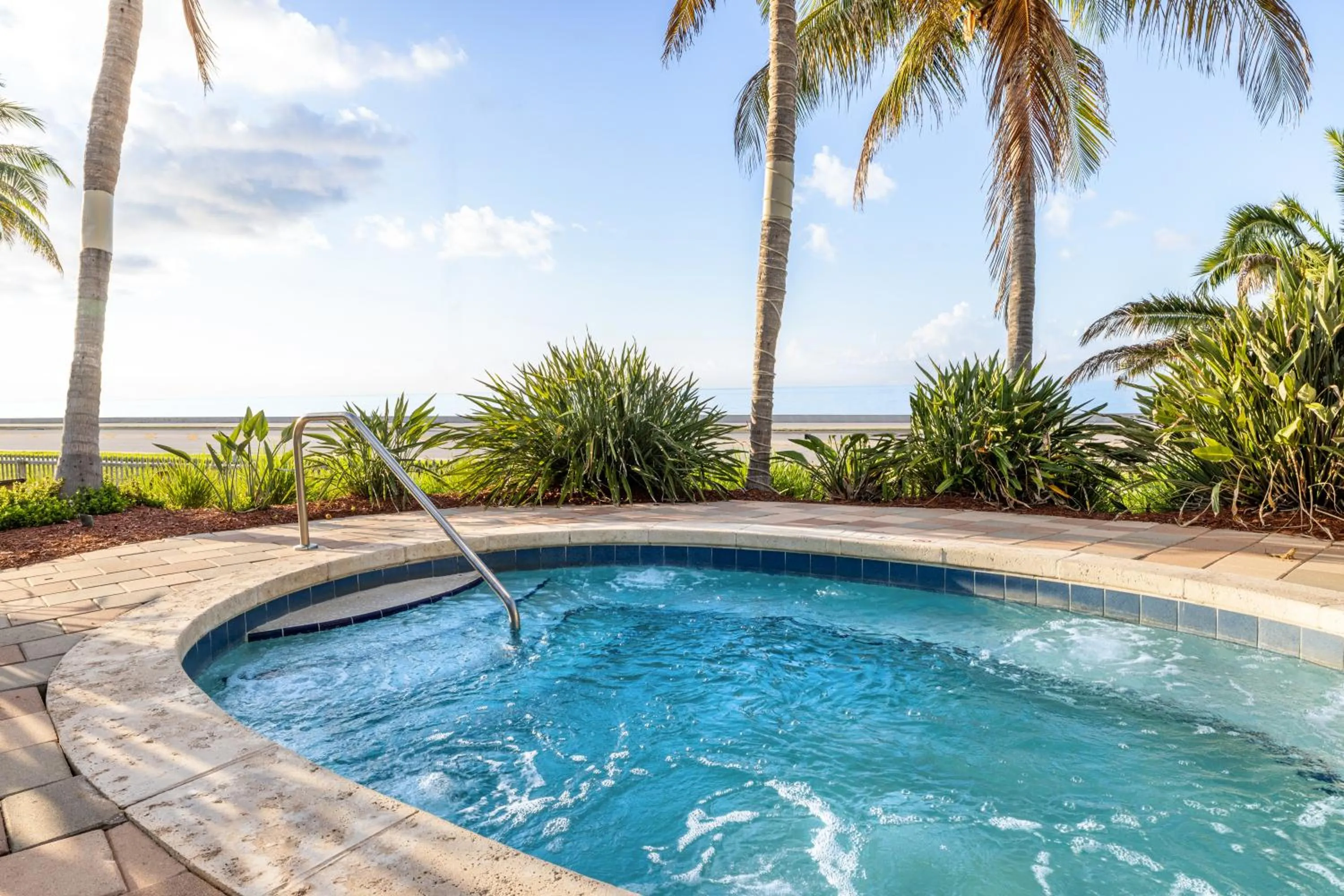 Hot Tub in Hyatt Vacation Club at Windward Pointe