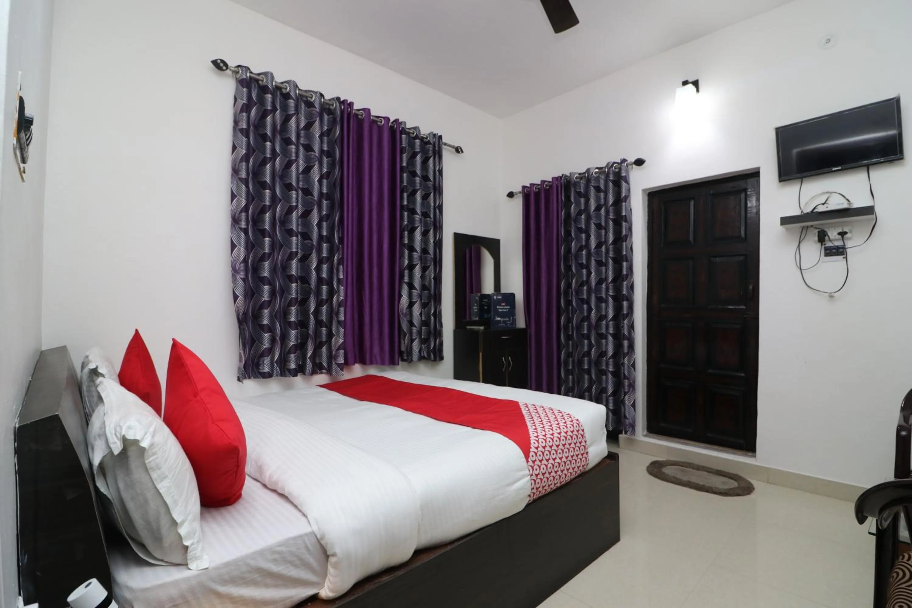Bedroom in HOTEL POLOMAX
