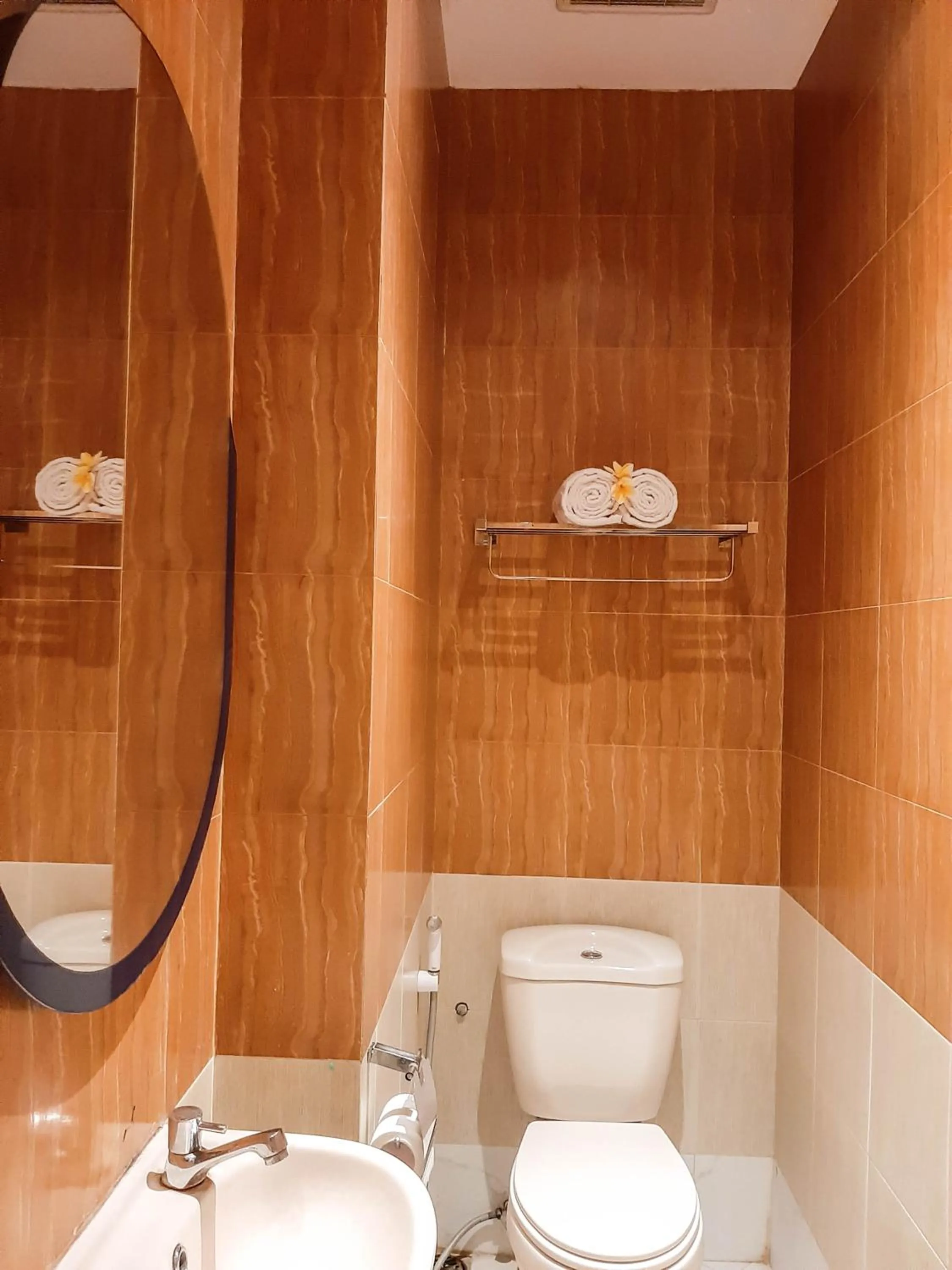 Toilet in Hotel Pantes Kota Lama Semarang