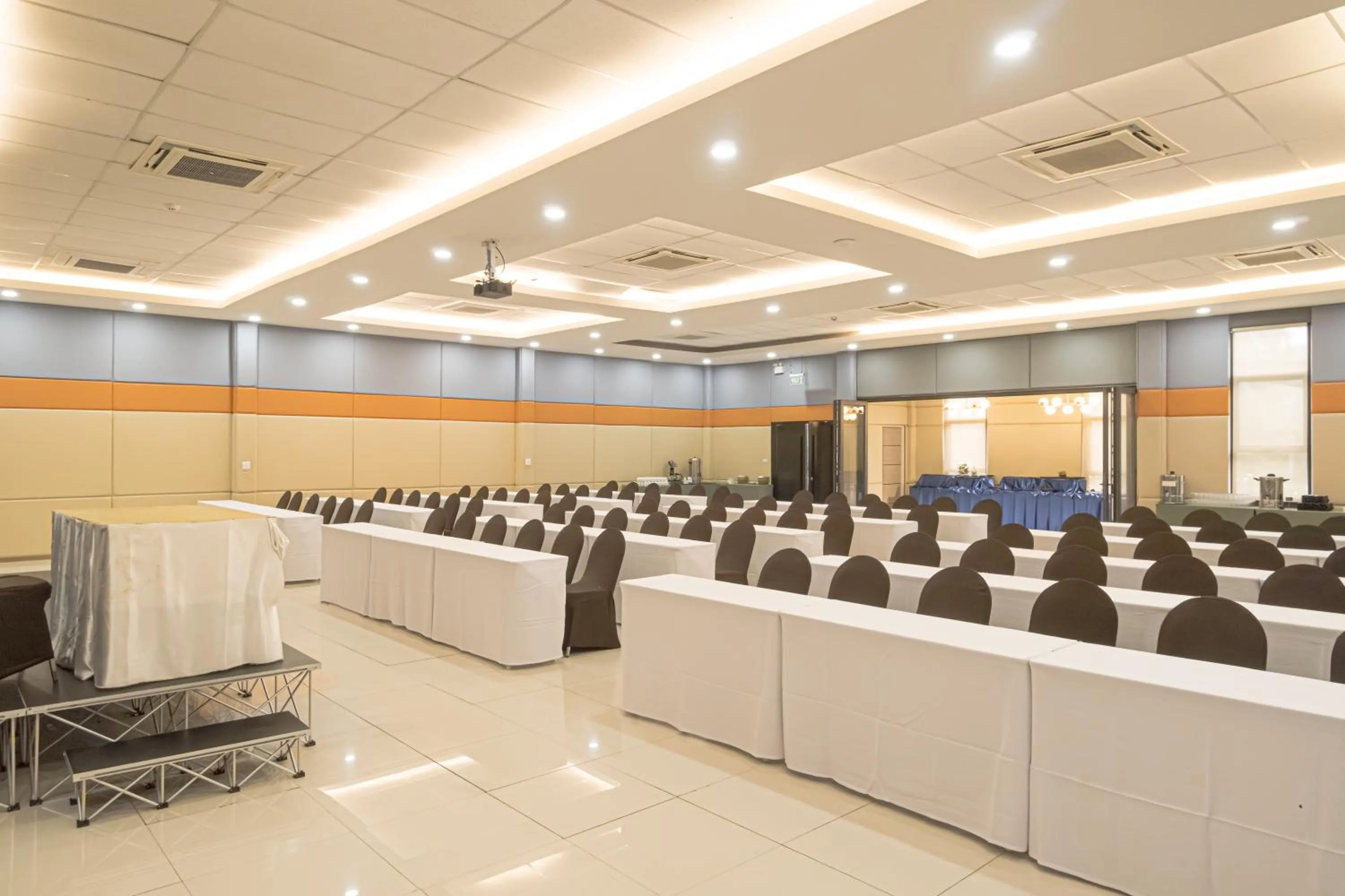 The Tree Riverside Resort Kaeng Krachan