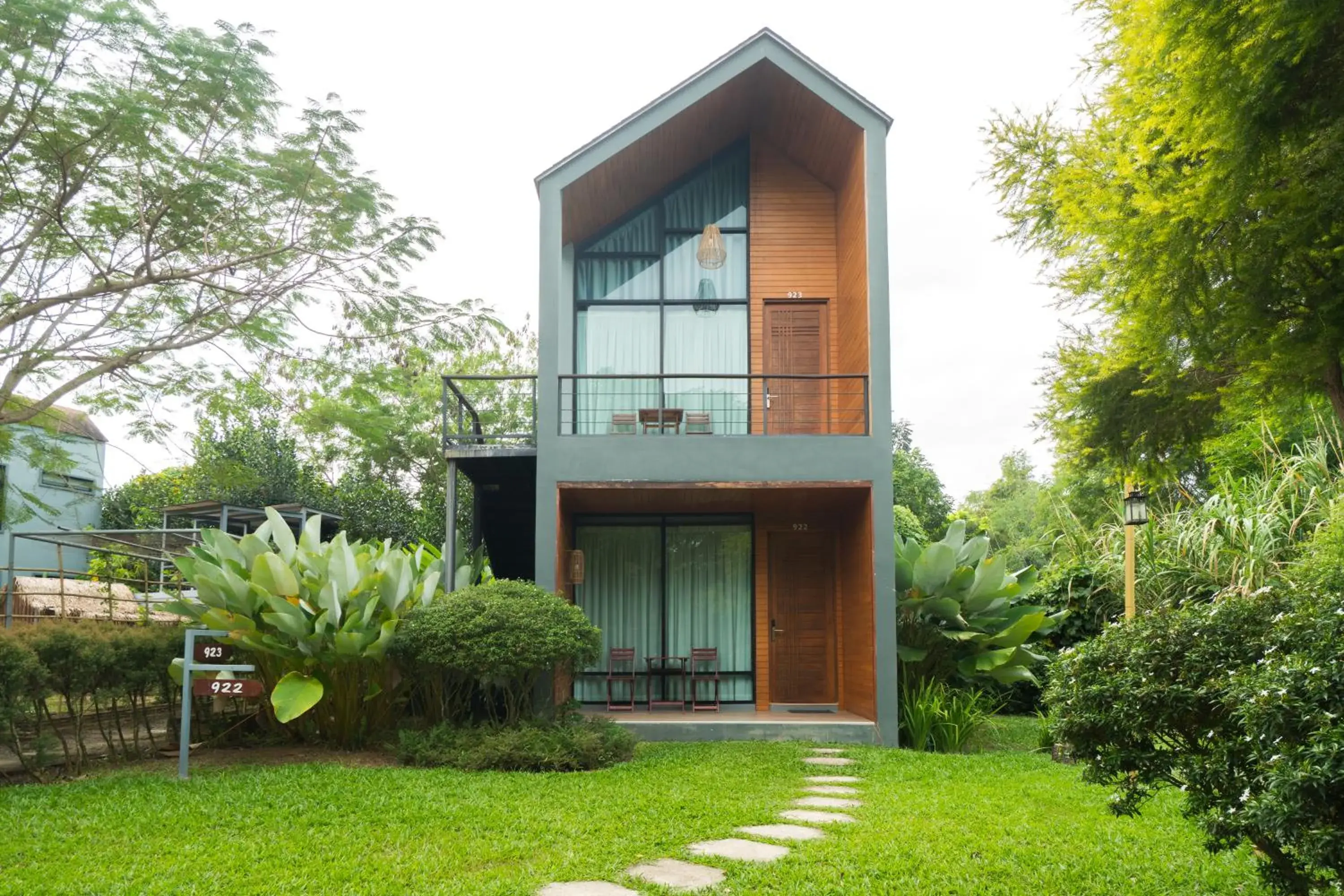 Superior Villa in The Tree Riverside Resort Kaeng Krachan Superior Villa in The Tree Riverside Resort Kaeng Krachan