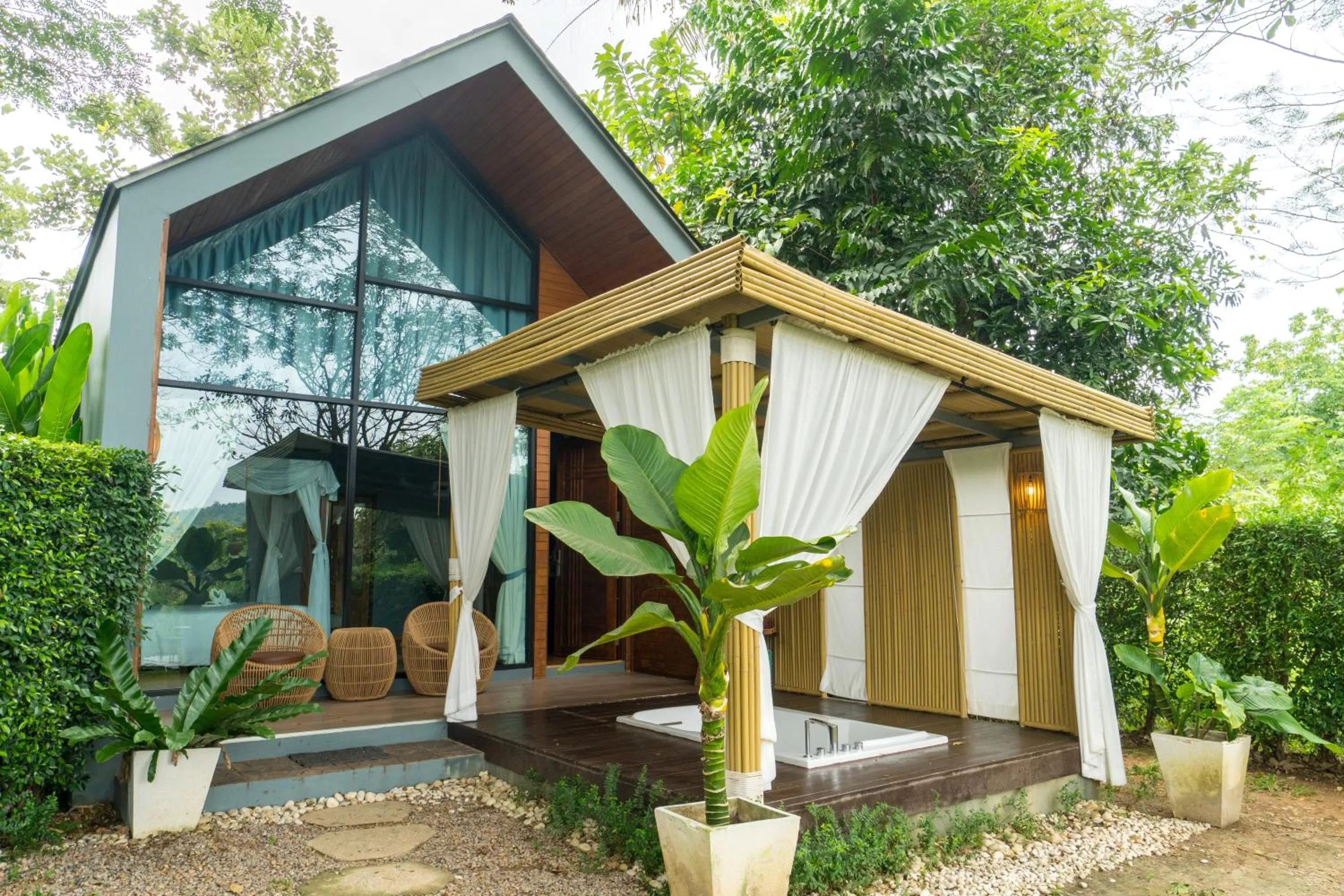 The Tree Riverside Resort Kaeng Krachan