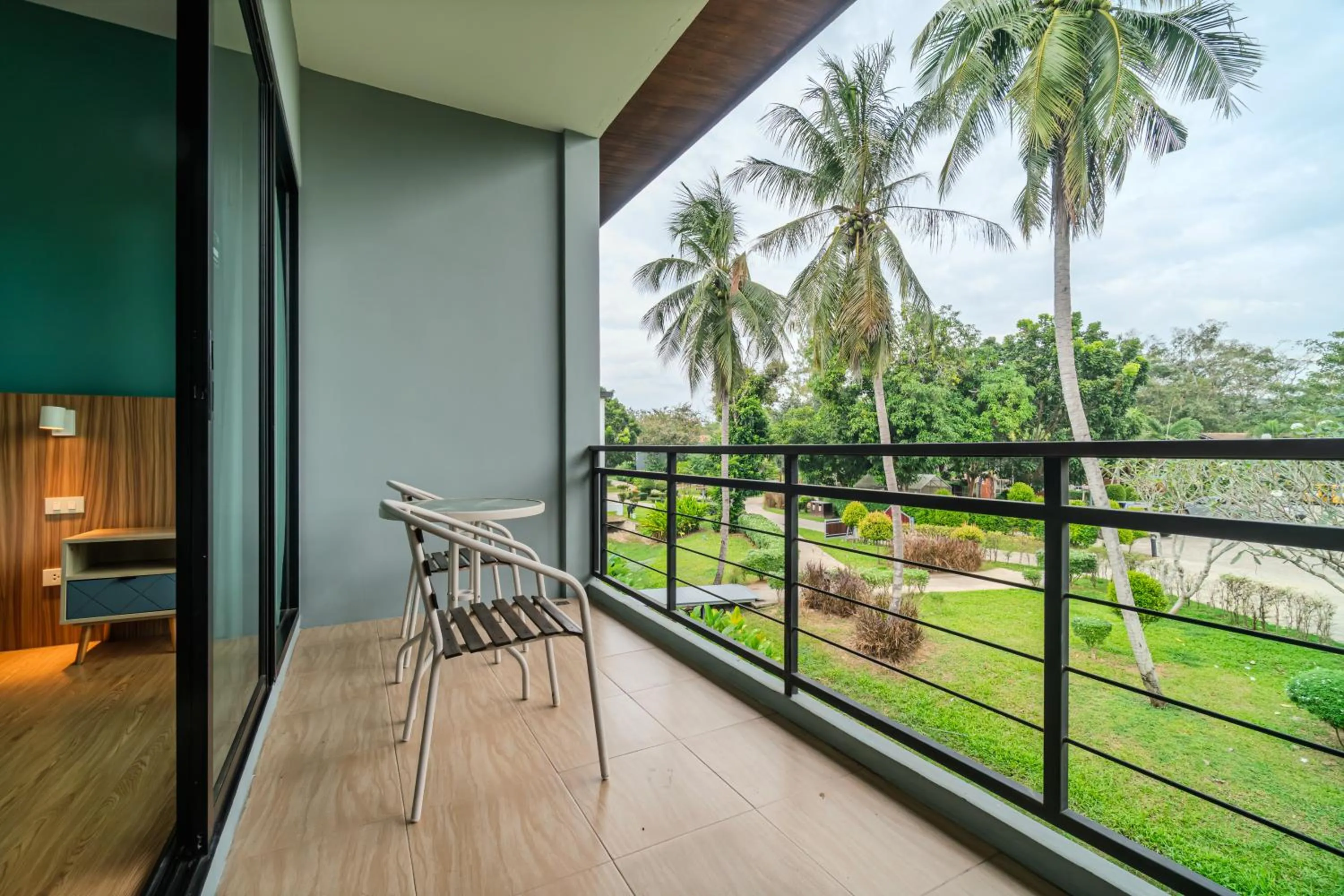 The Tree Riverside Resort Kaeng Krachan