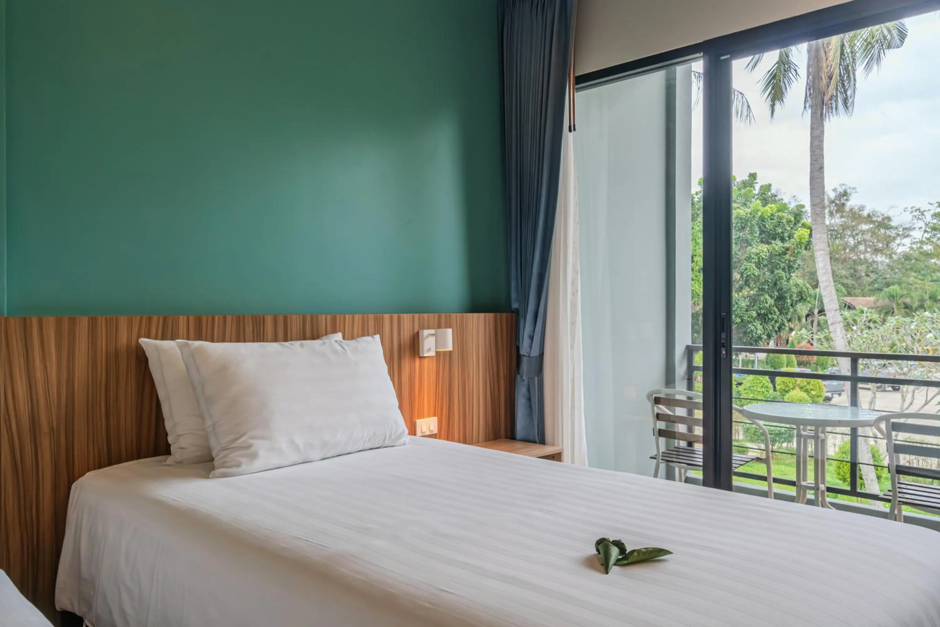 Bed in The Tree Riverside Resort Kaeng Krachan