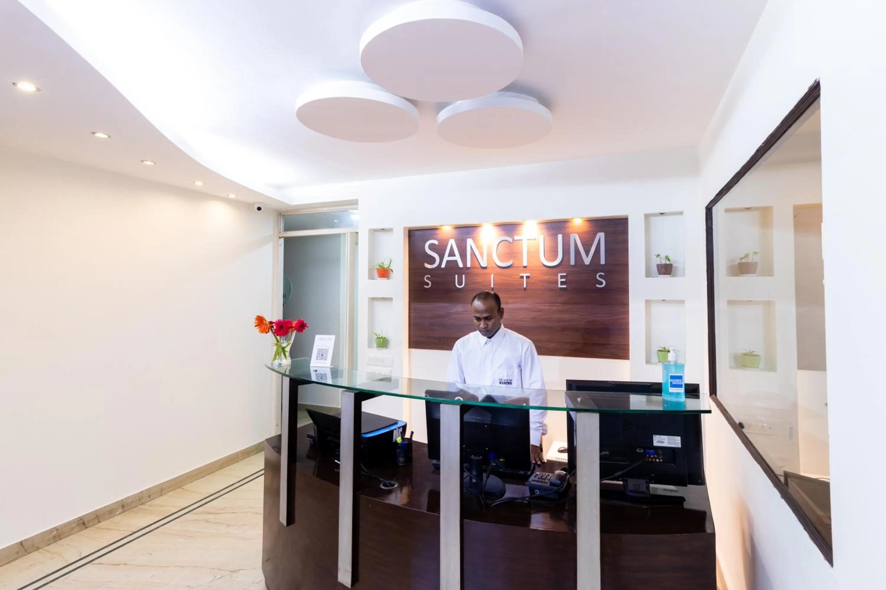 Lobby or reception in Sanctum Suites Domlur Bangalore