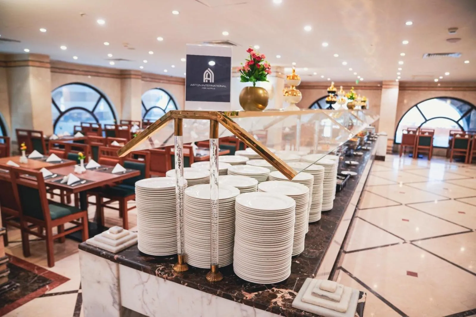 Restaurant/places to eat in ASTONEAST TAIBA HOTEL Ex Artal Al Alami