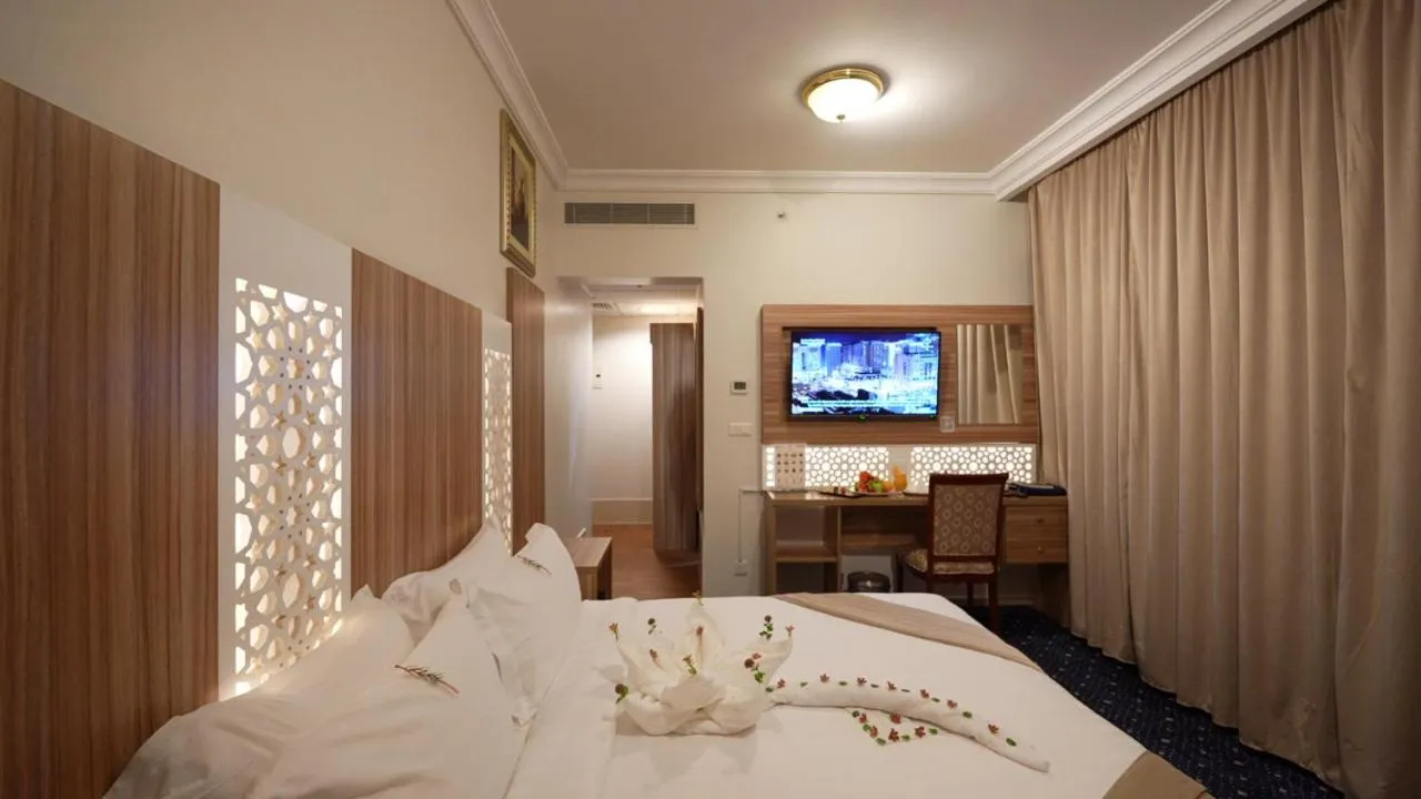 Bedroom, Bed in ASTONEAST TAIBA HOTEL Ex Artal Al Alami