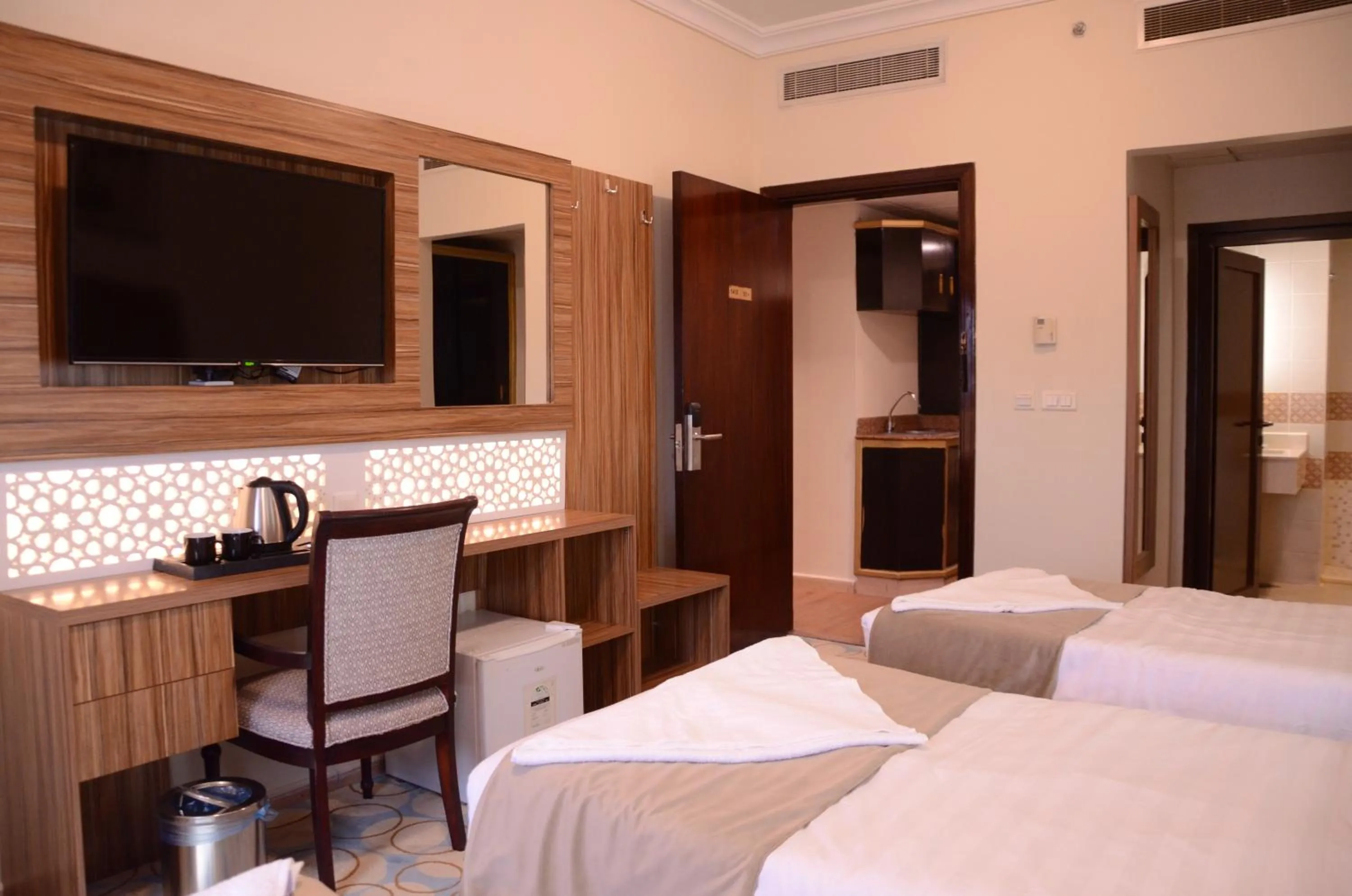 Photo of the whole room, Bed in Artal Al Alami Hotel