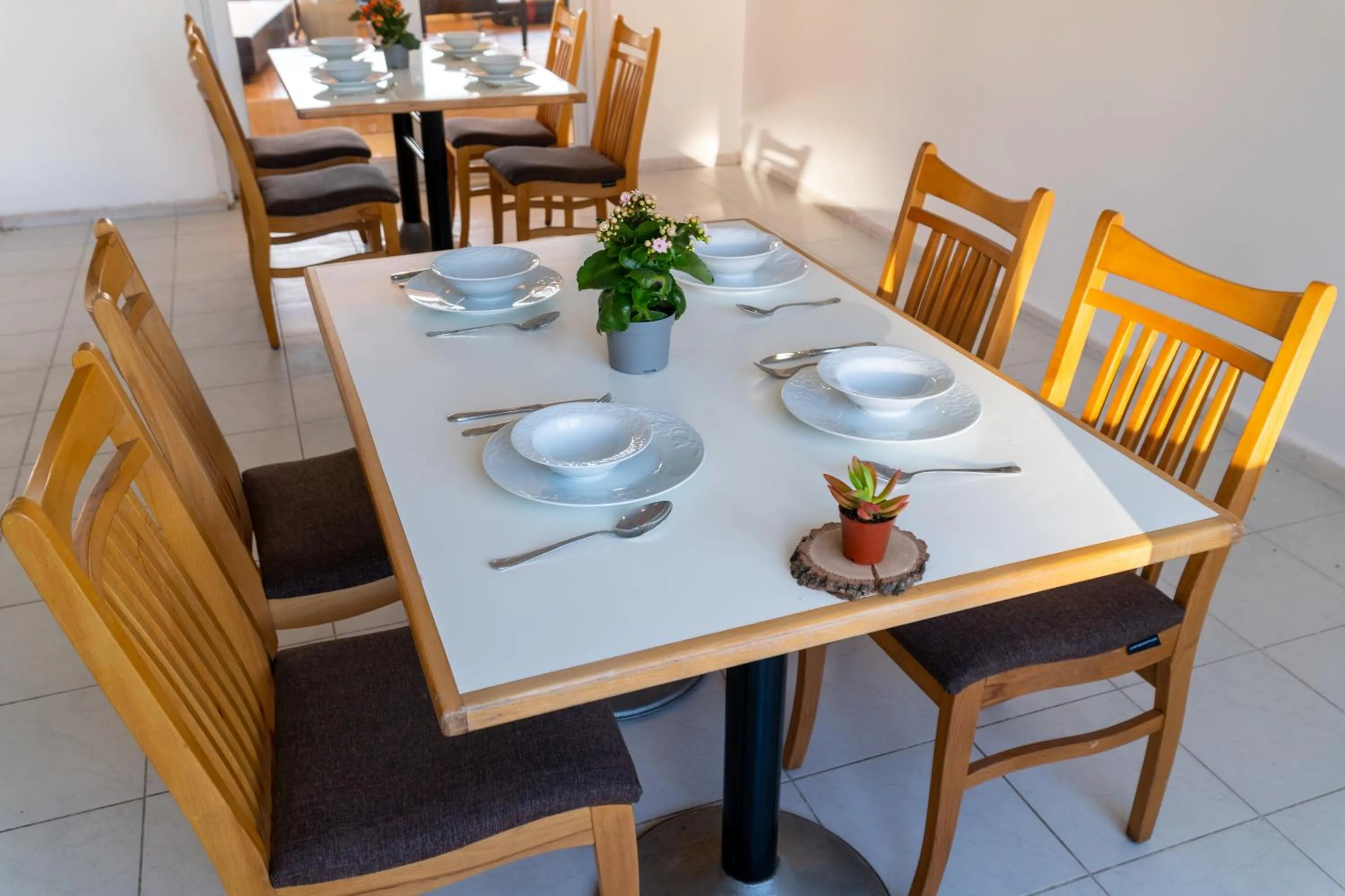 Breakfast in Elijah Hotel