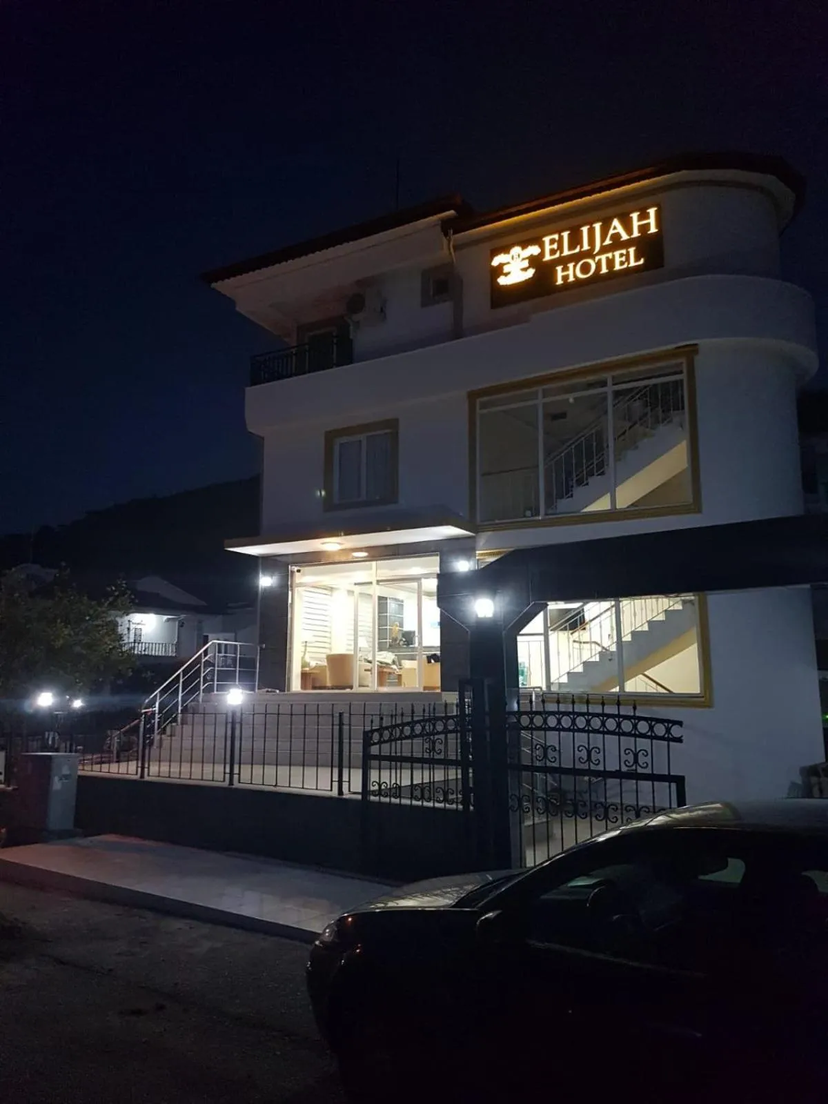 Property building in Elijah Hotel