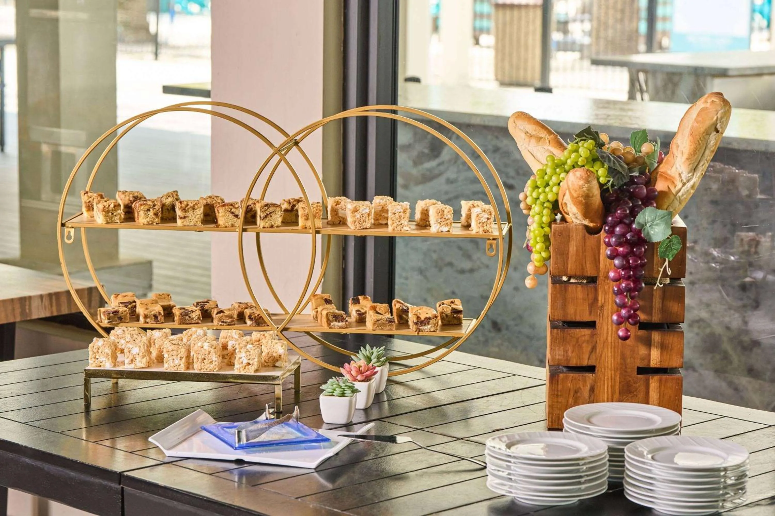 Restaurant/places to eat in voco Sandpiper All-Inclusive Resort by IHG