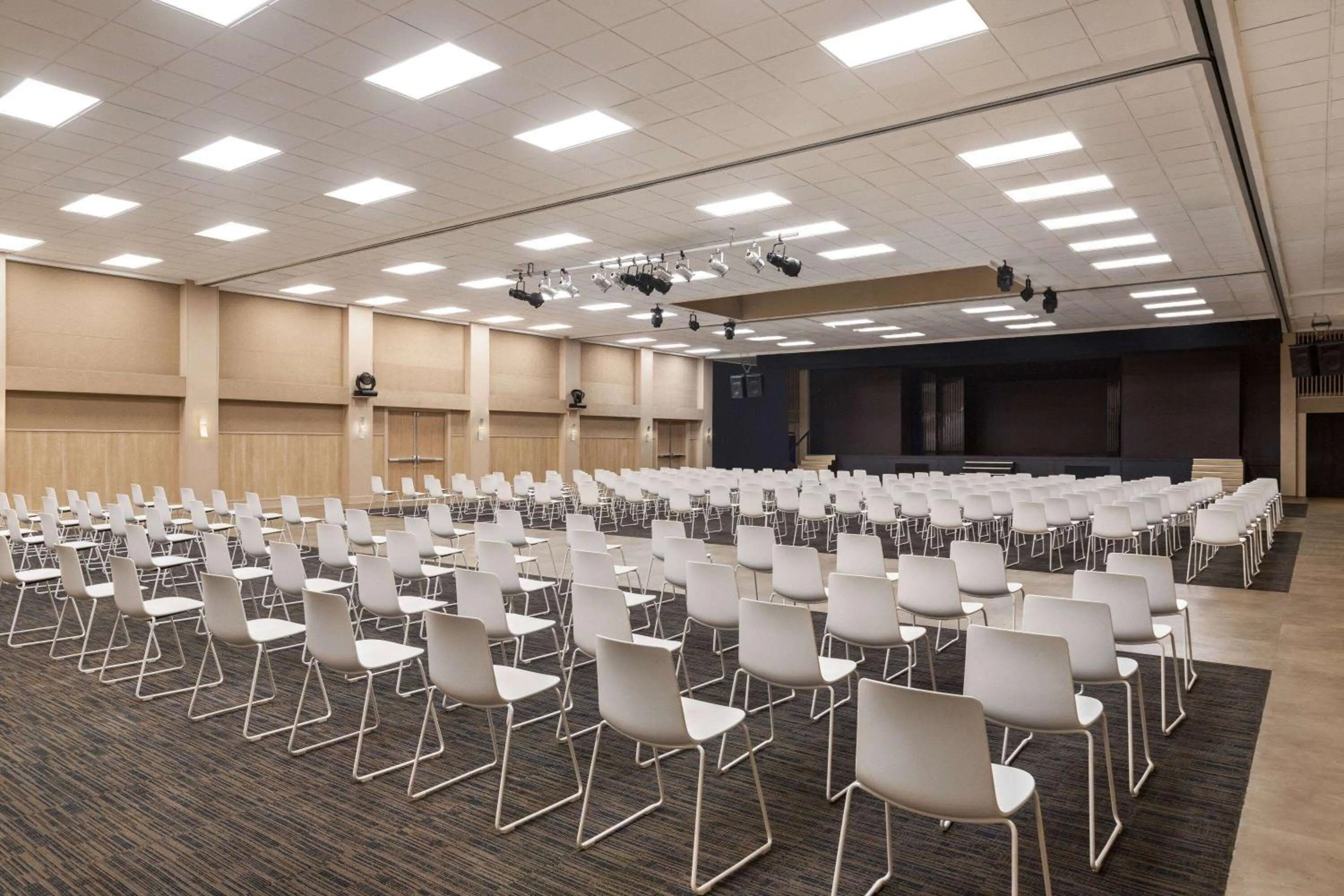 Meeting/conference room in voco Sandpiper All-Inclusive Resort by IHG