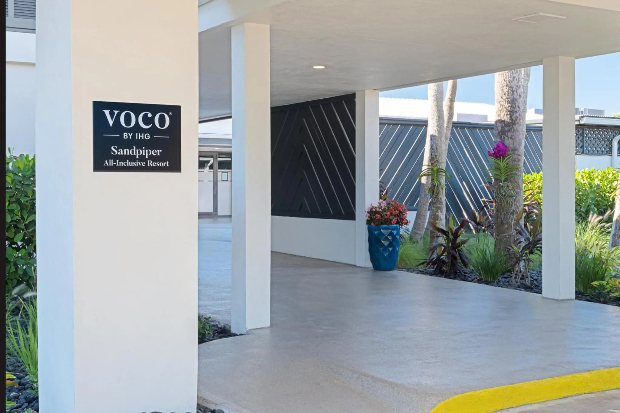 Property building in voco Sandpiper All-Inclusive Resort by IHG