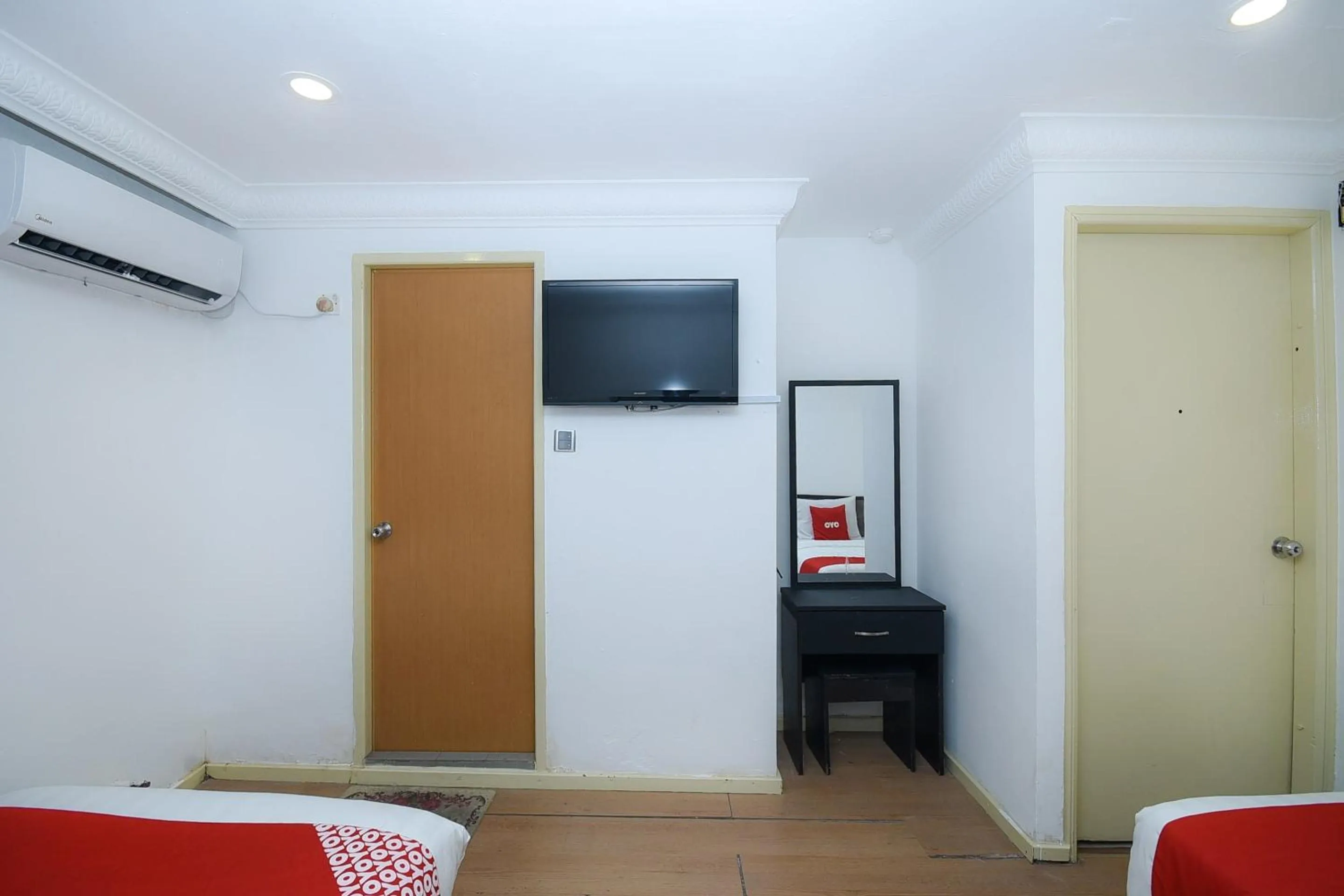 Bedroom in Hotel O River Inn