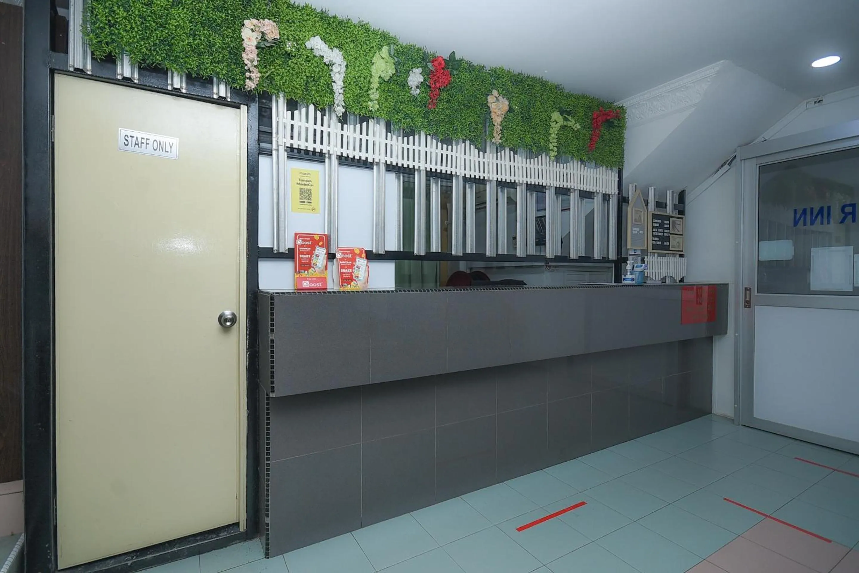 Lobby or reception in Hotel O River Inn