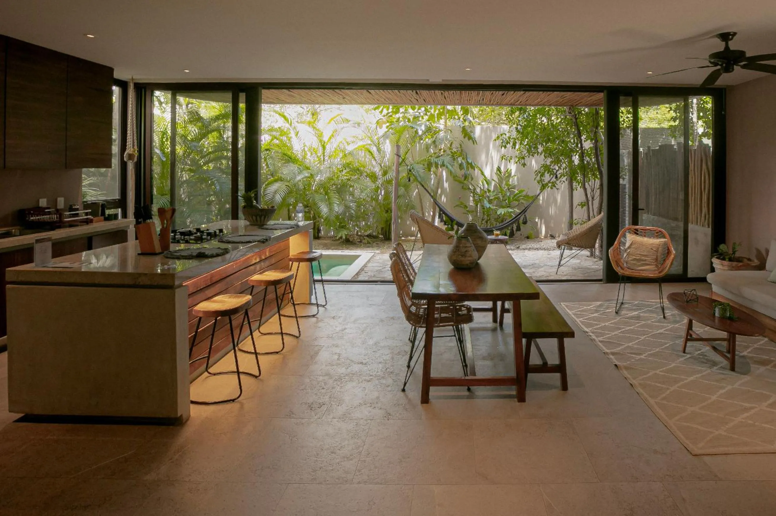 Kitchen or kitchenette in Zereno Tulum Beach Club Access