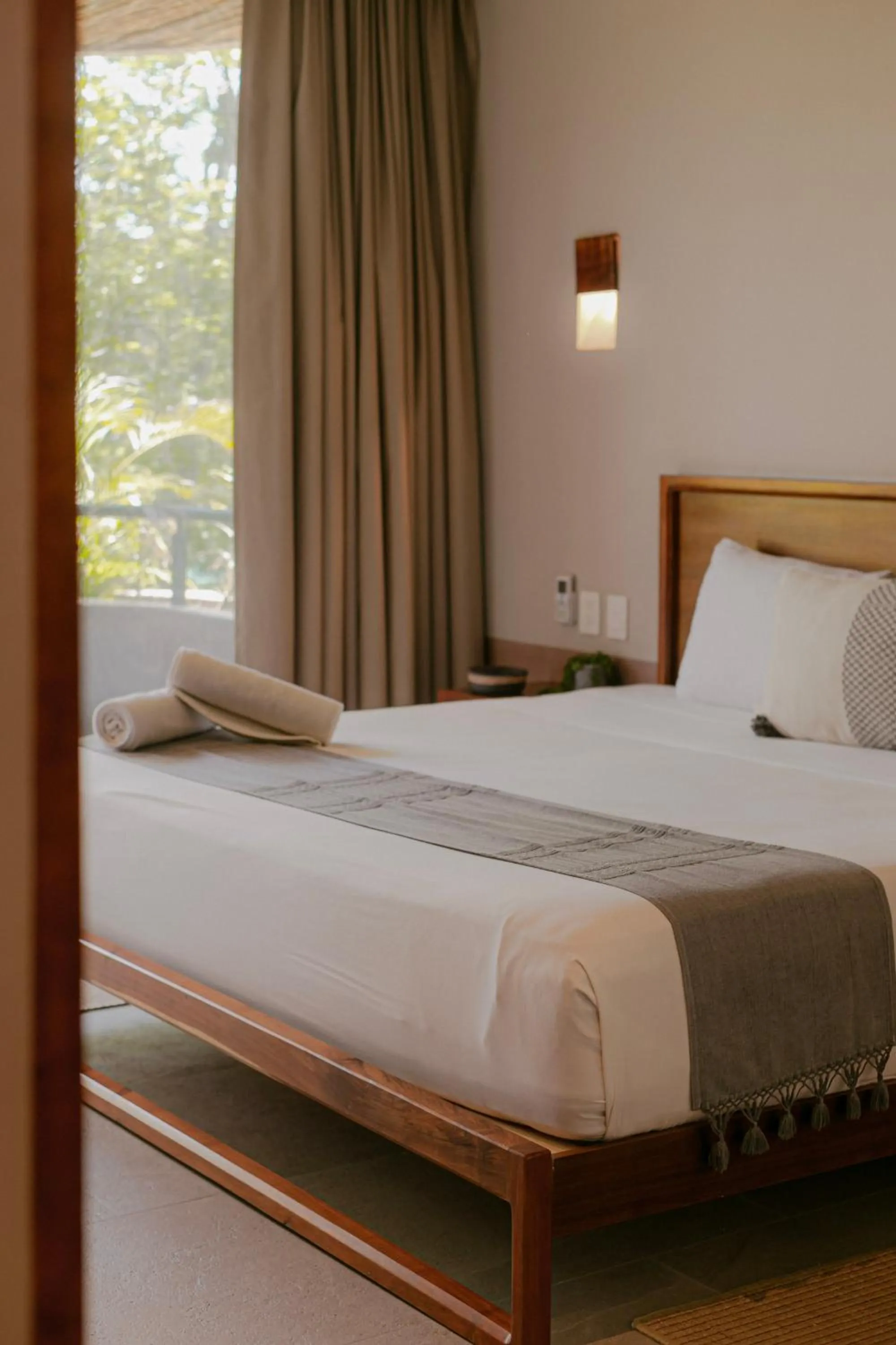 Bedroom, Bed in Zereno Tulum Beach Club Access