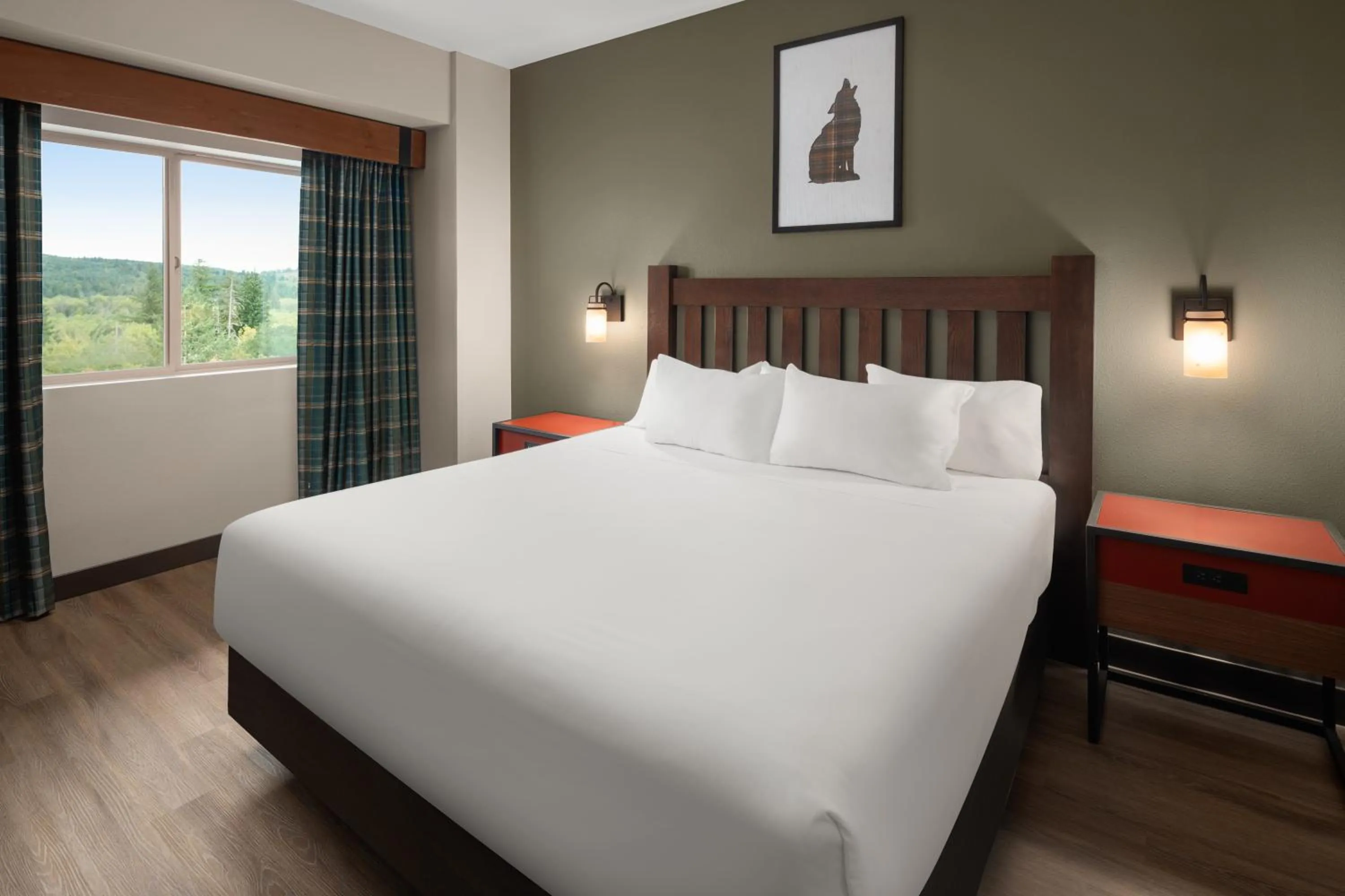 Bed in Great Wolf Lodge Grand Mound