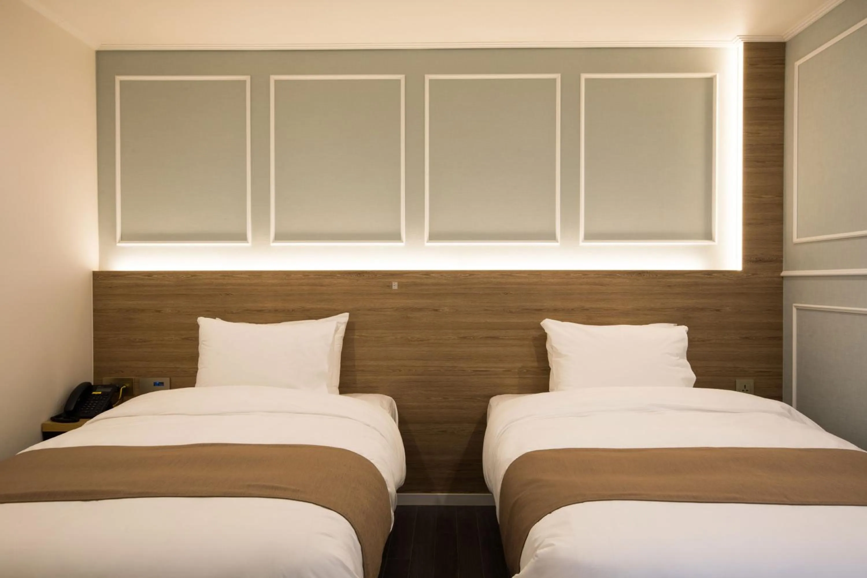 Photo of the whole room, Bed in Casaloma Hotel