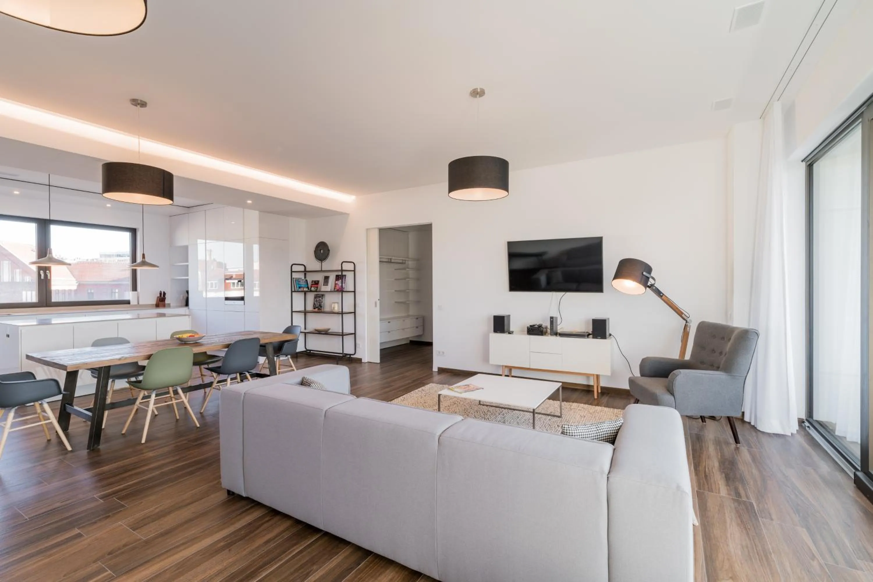 B! Apartments