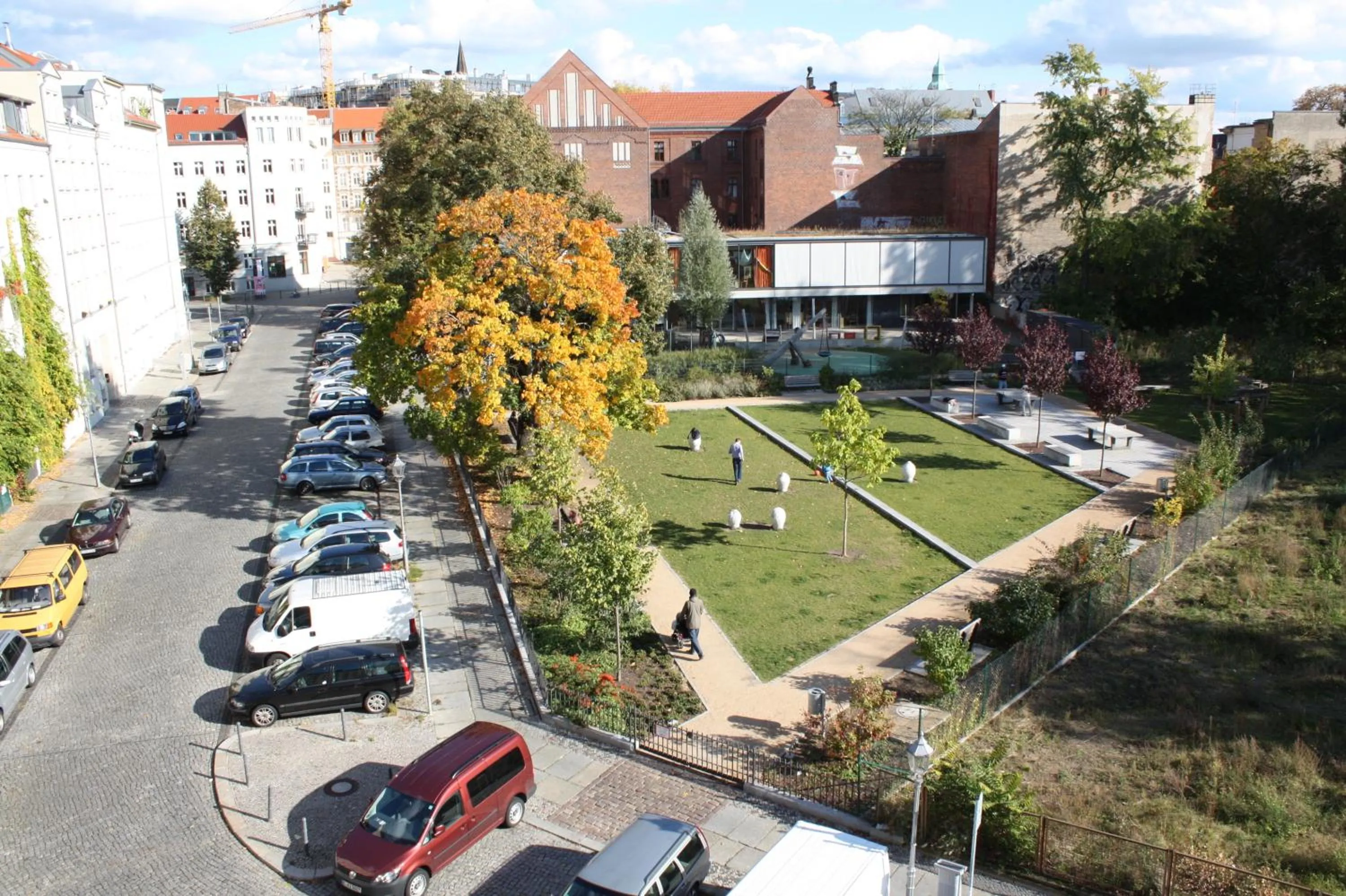 Neighbourhood in B! Apartments