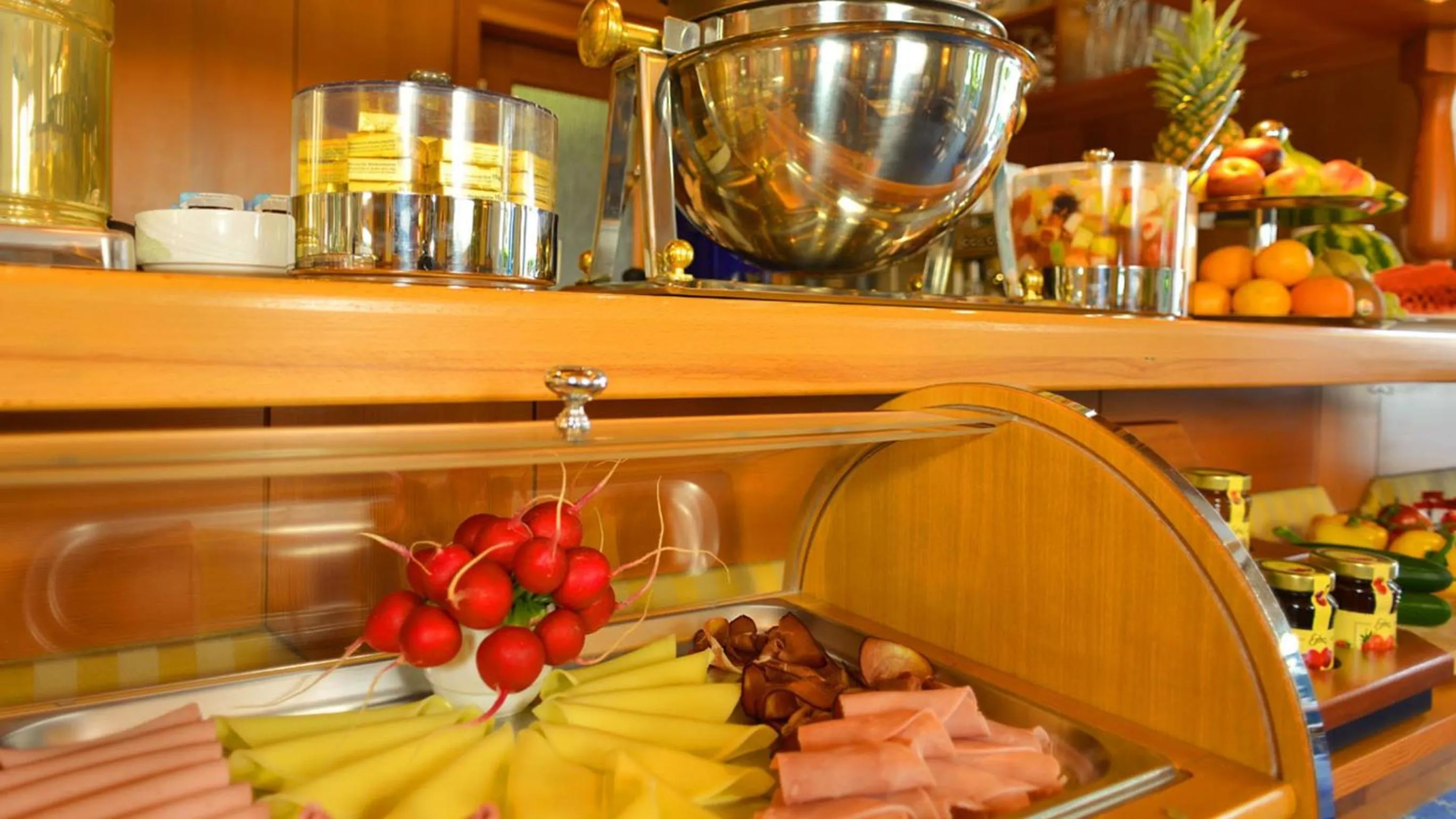 Food and drinks in Hotel AMENITY