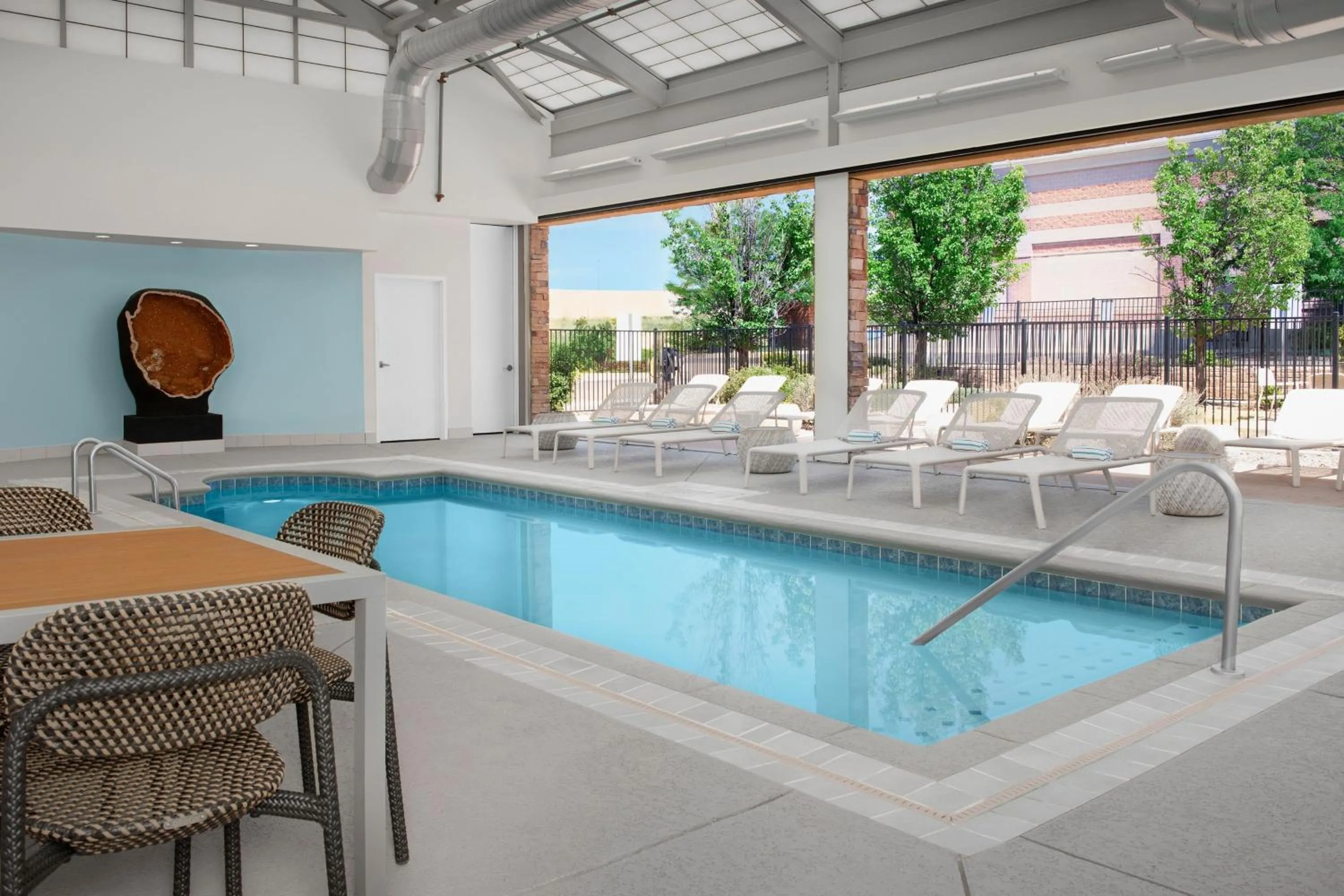 Swimming pool in Element Denver Park Meadows