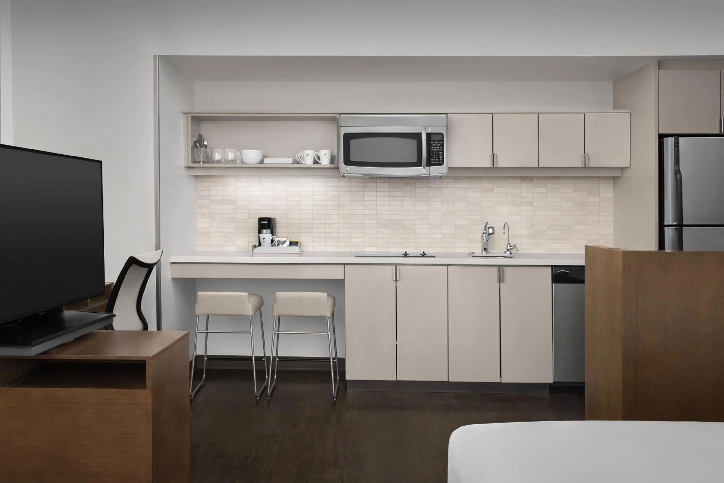 Kitchen or kitchenette in Element Denver Park Meadows