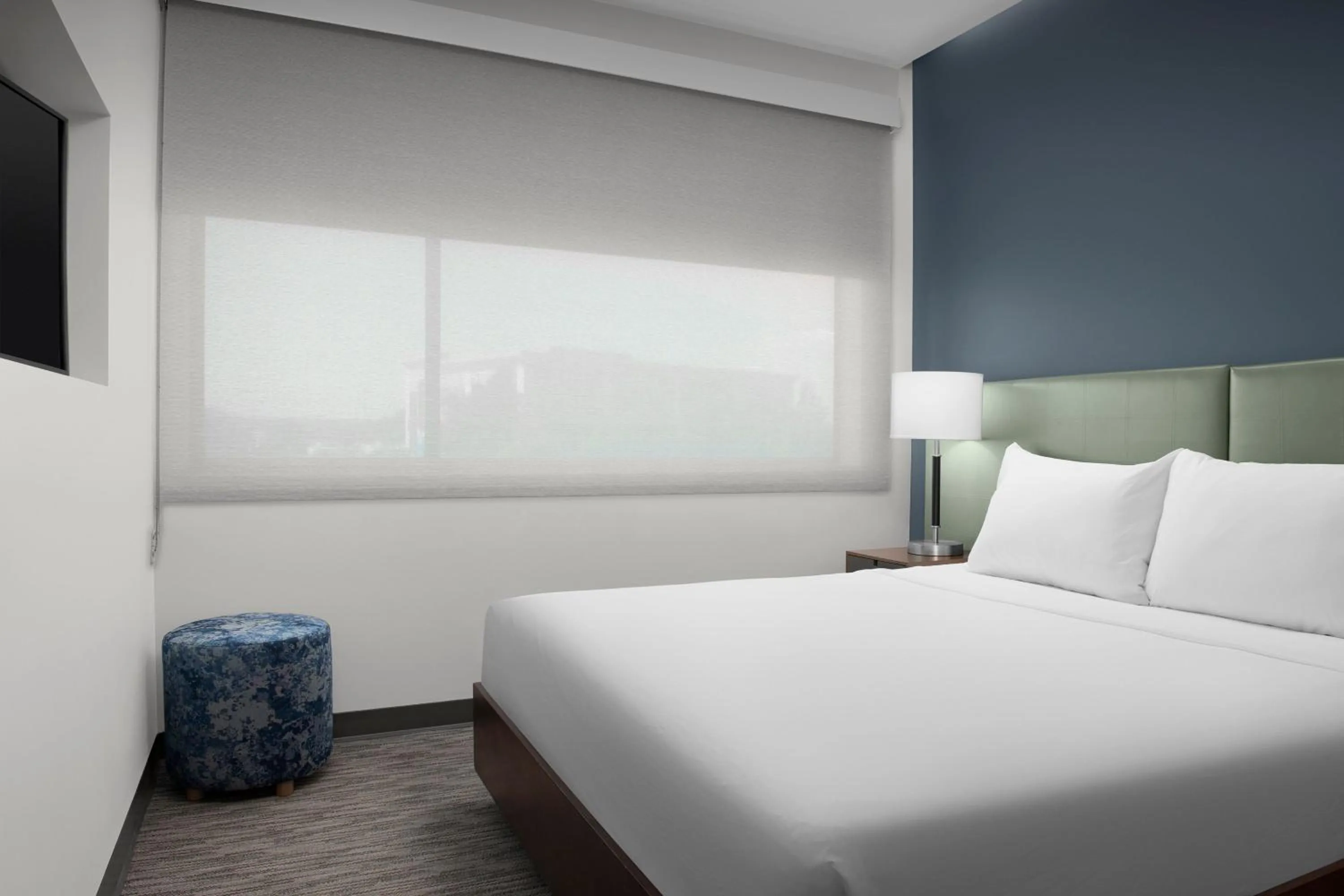 Bedroom, Bed in Element Denver Park Meadows